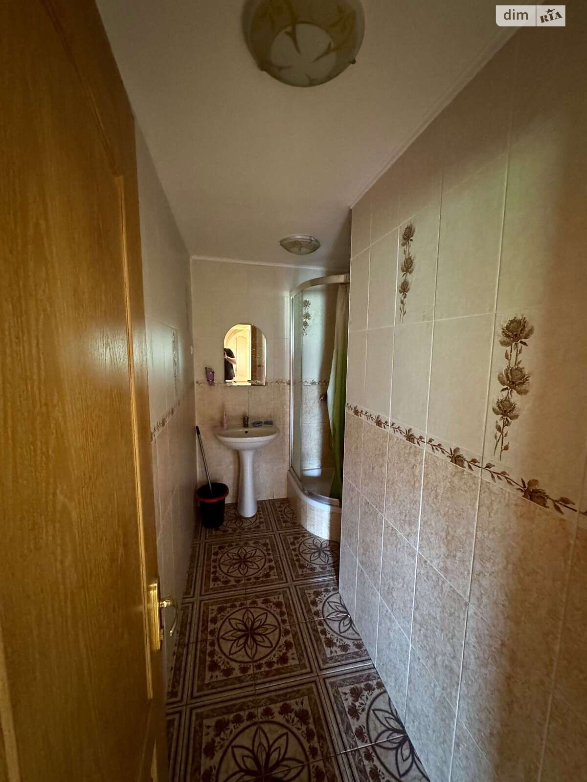 триповерховий будинок з опаленням, 300 кв. м, цегла. Продаж у Славському фото 1 триповерховий будинок з опаленням, 300 кв. м, цегла. Продаж у Славському фото 1