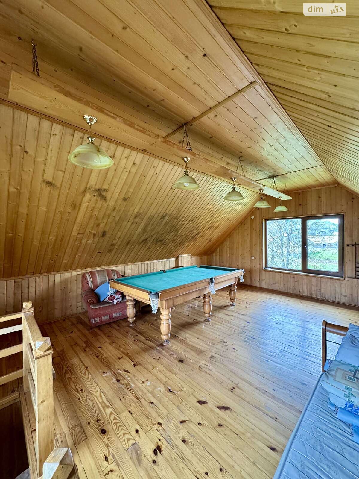 триповерховий будинок з опаленням, 300 кв. м, цегла. Продаж у Славському фото 1 триповерховий будинок з опаленням, 300 кв. м, цегла. Продаж у Славському фото 1