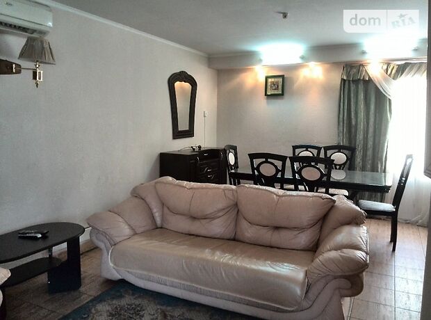 двоповерховий будинок з каміном, 95 кв. м, кирпич. Продаж в Святогірську (Донецька обл.) фото 1 двоповерховий будинок з каміном, 95 кв. м, кирпич. Продаж в Святогірську (Донецька обл.) фото 1