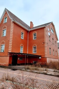 трехэтажный дом, 720 кв. м, кирпич. Продажа в Слободе фото 2
