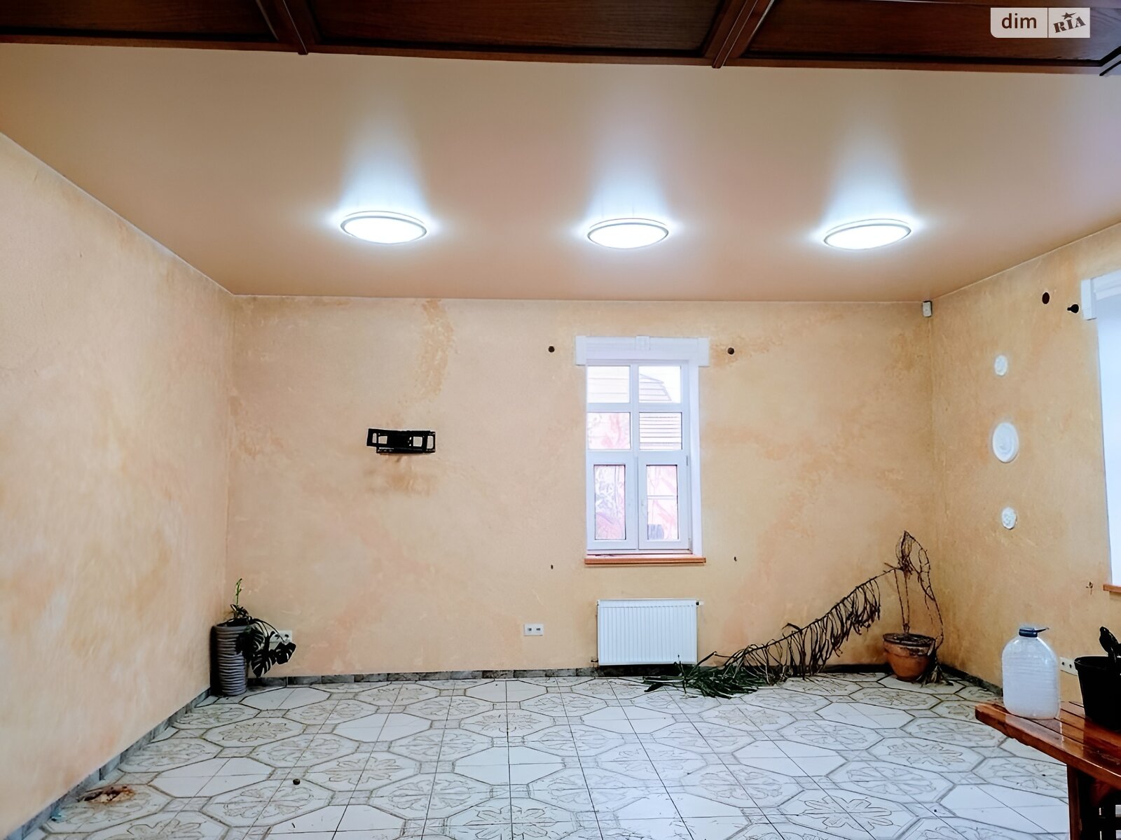 трехэтажный дом, 720 кв. м, кирпич. Продажа в Слободе фото 1 трехэтажный дом, 720 кв. м, кирпич. Продажа в Слободе фото 1