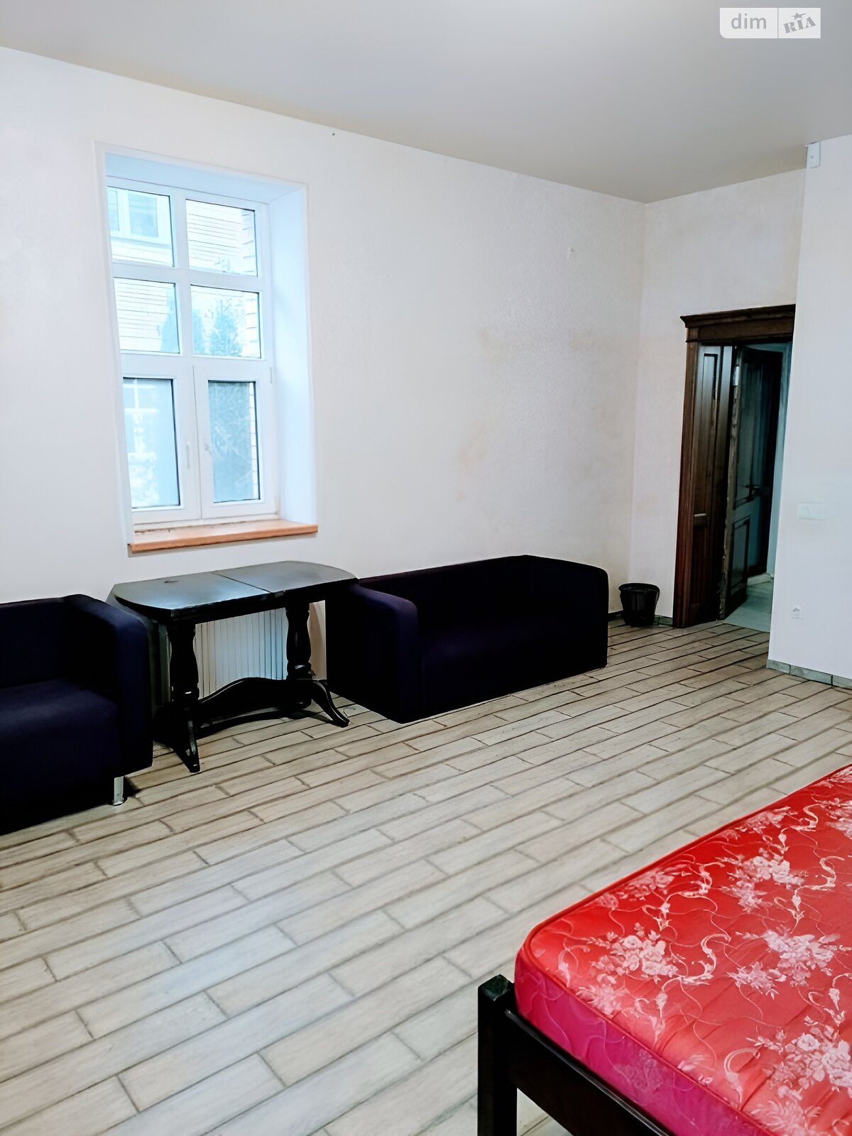 трехэтажный дом, 720 кв. м, кирпич. Продажа в Слободе фото 1 трехэтажный дом, 720 кв. м, кирпич. Продажа в Слободе фото 1
