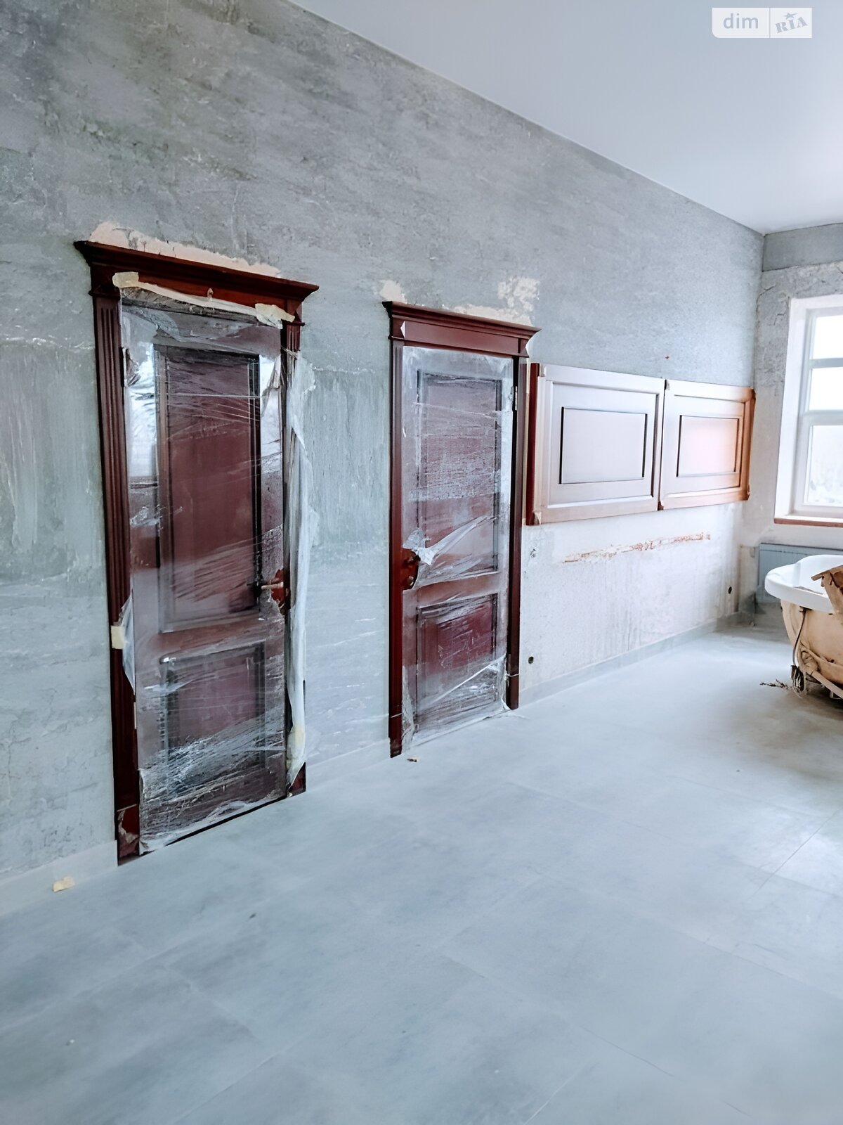 трехэтажный дом, 720 кв. м, кирпич. Продажа в Слободе фото 1 трехэтажный дом, 720 кв. м, кирпич. Продажа в Слободе фото 1