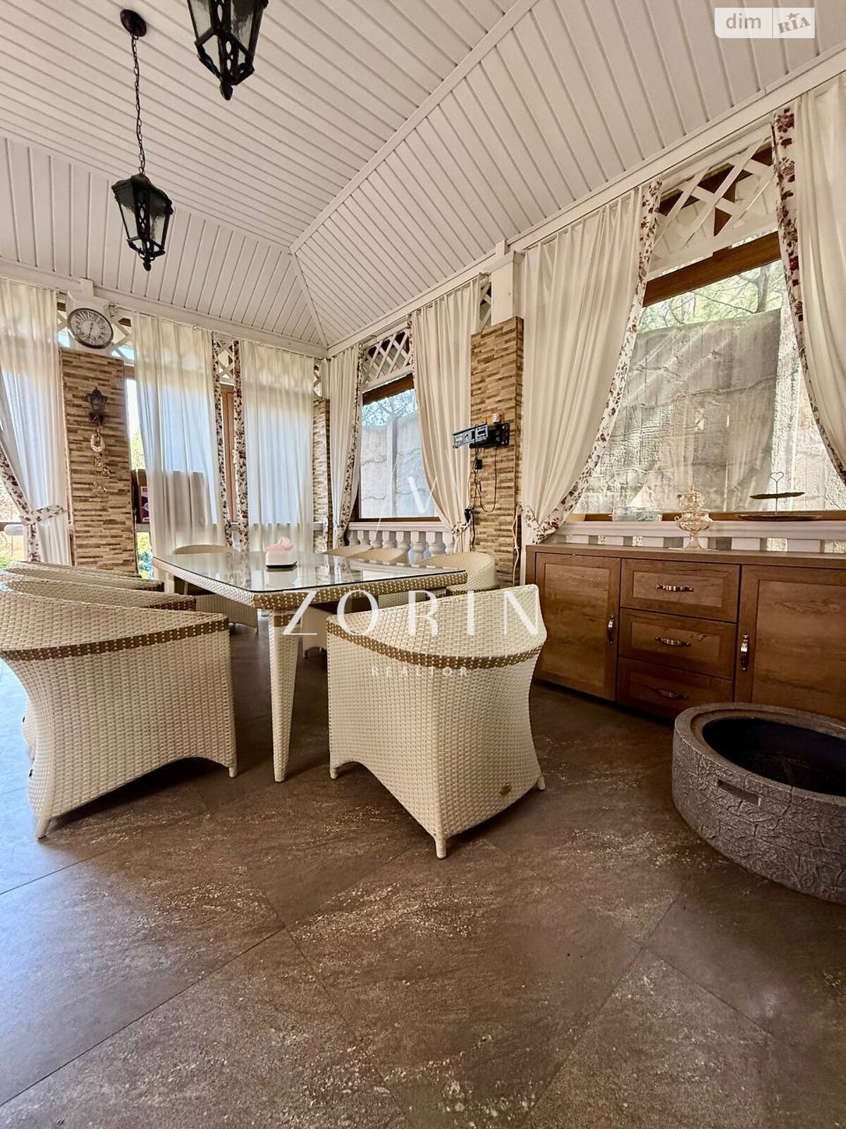 триповерховий будинок з гаражем, 368 кв. м, цегла. Продаж у Слобожанському фото 1 триповерховий будинок з гаражем, 368 кв. м, цегла. Продаж у Слобожанському фото 1