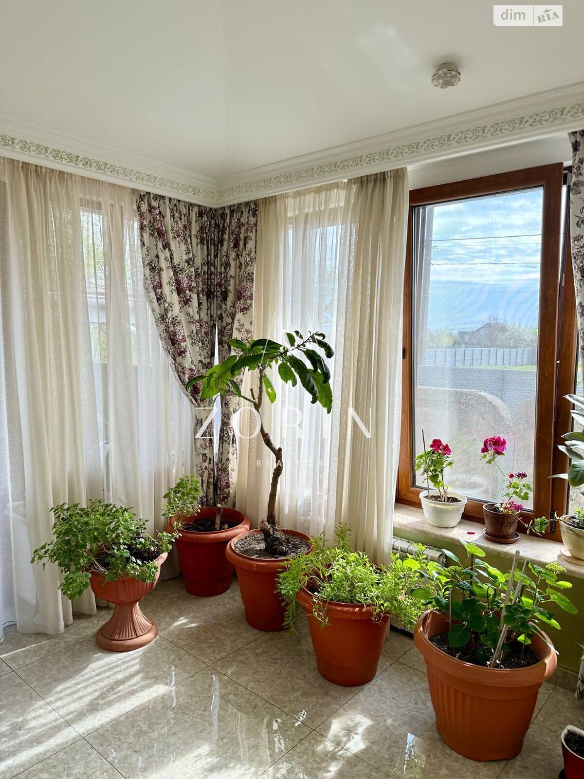 триповерховий будинок з гаражем, 368 кв. м, цегла. Продаж у Слобожанському фото 1 триповерховий будинок з гаражем, 368 кв. м, цегла. Продаж у Слобожанському фото 1