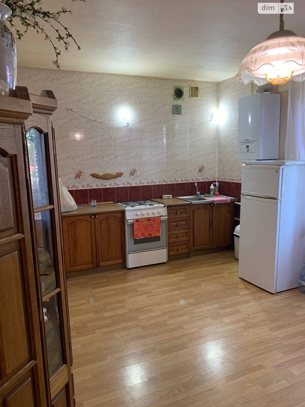 трехэтажный дом с отоплением, 267.6 кв. м, кирпич. Продажа в Слобожанском фото 1