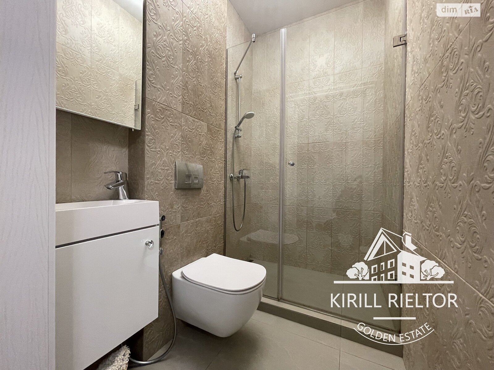 двухэтажный дом с балконом, 292 кв. м, кирпич. Продажа в Слобожанском фото 1 двухэтажный дом с балконом, 292 кв. м, кирпич. Продажа в Слобожанском фото 1