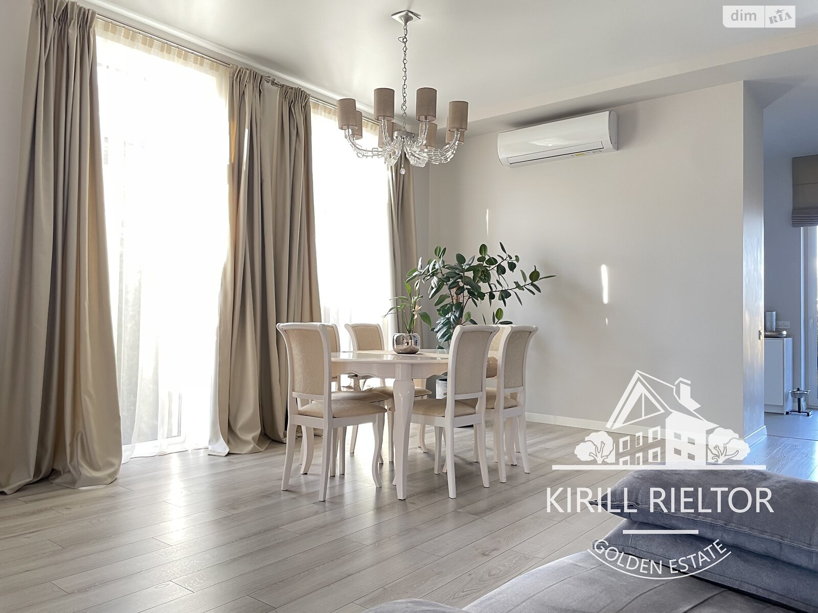 двухэтажный дом с балконом, 292 кв. м, кирпич. Продажа в Слобожанском фото 1 двухэтажный дом с балконом, 292 кв. м, кирпич. Продажа в Слобожанском фото 1