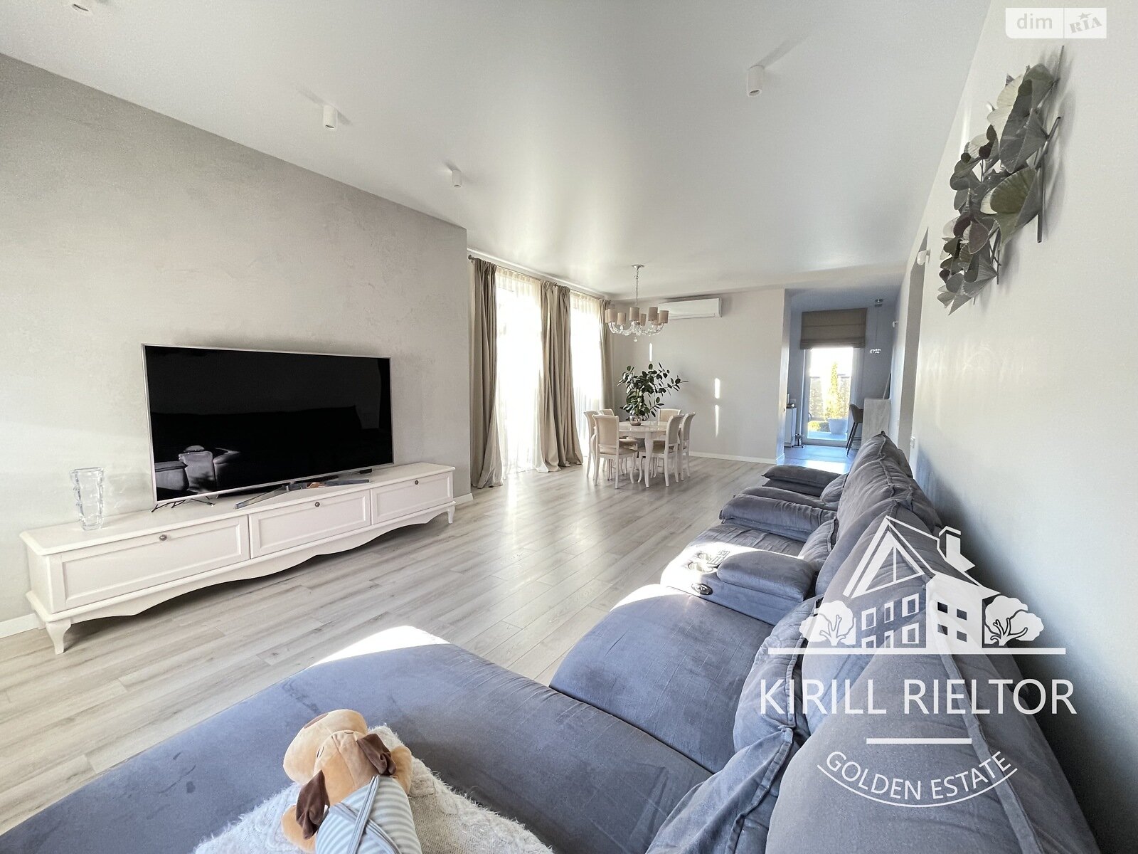 двухэтажный дом с балконом, 292 кв. м, кирпич. Продажа в Слобожанском фото 1 двухэтажный дом с балконом, 292 кв. м, кирпич. Продажа в Слобожанском фото 1