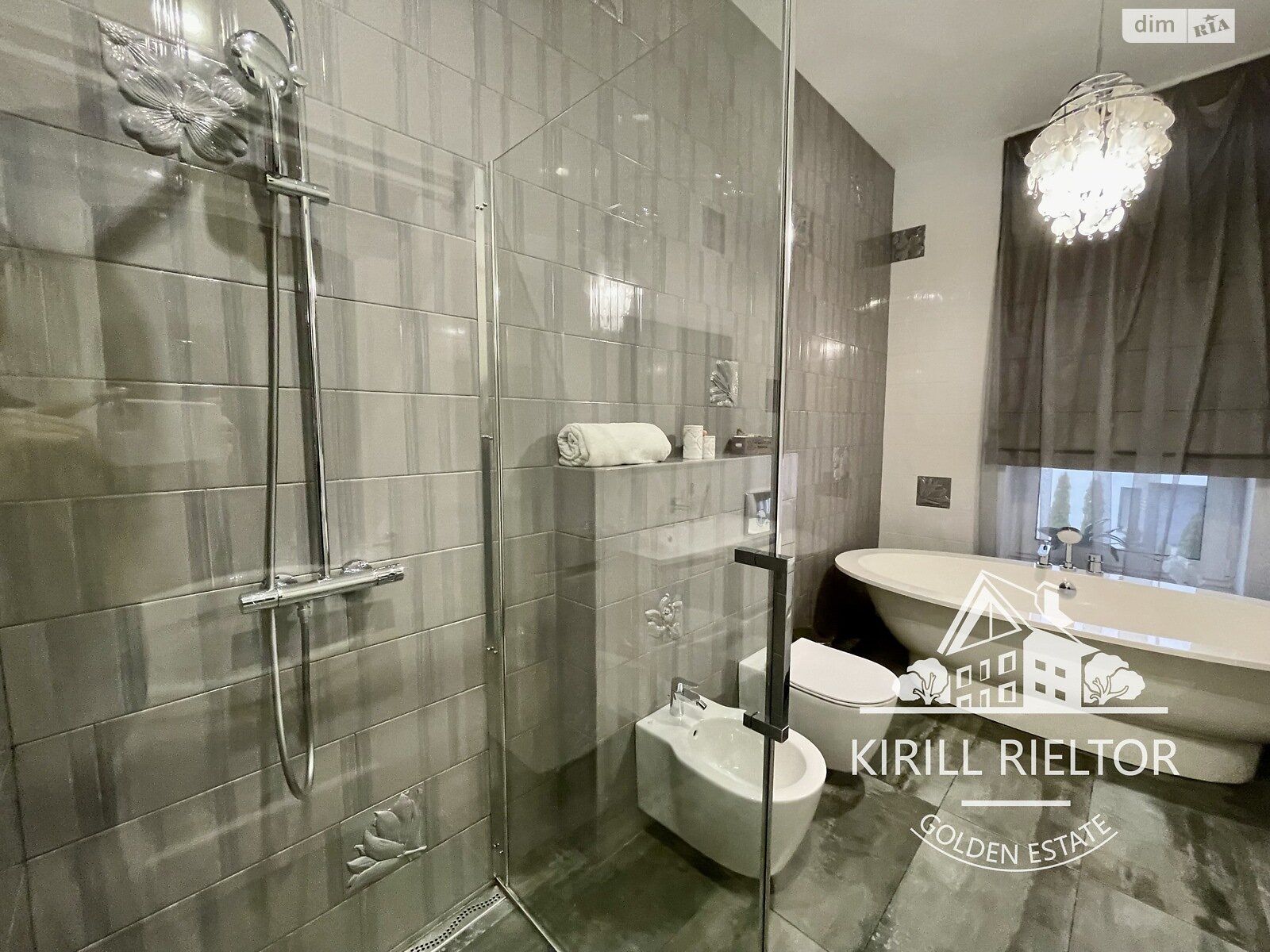 двухэтажный дом с балконом, 292 кв. м, кирпич. Продажа в Слобожанском фото 1 двухэтажный дом с балконом, 292 кв. м, кирпич. Продажа в Слобожанском фото 1