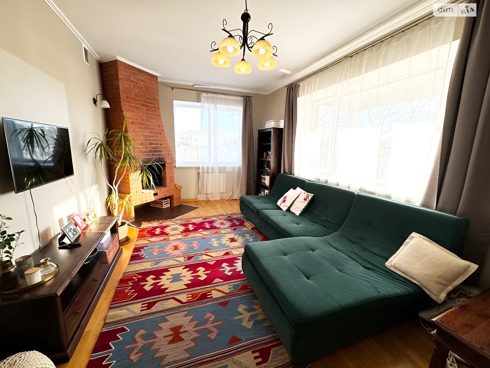 двоповерховий будинок з мансардою, 462 кв. м, цегла. Продаж у Слобожанському фото 1 двоповерховий будинок з мансардою, 462 кв. м, цегла. Продаж у Слобожанському фото 1