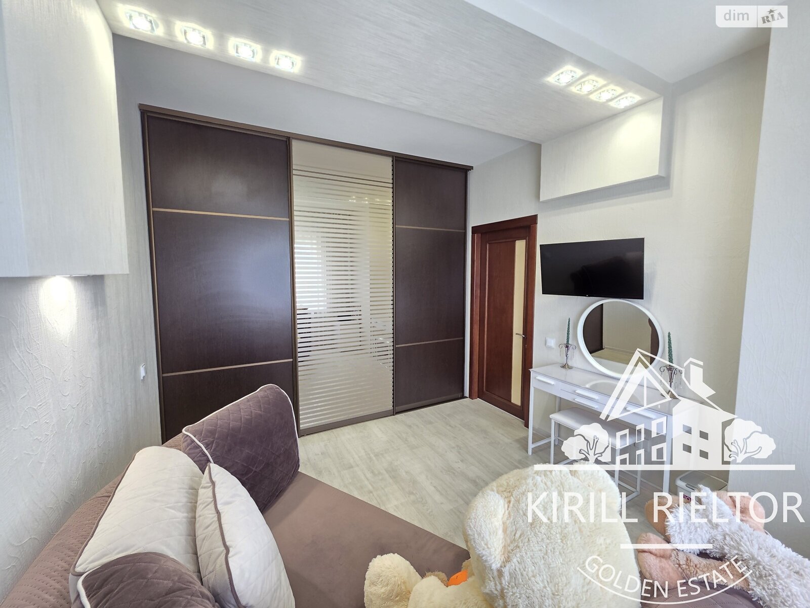 двухэтажный дом с гаражом, 162.9 кв. м, кирпич. Продажа в Слобожанском фото 1 двухэтажный дом с гаражом, 162.9 кв. м, кирпич. Продажа в Слобожанском фото 1