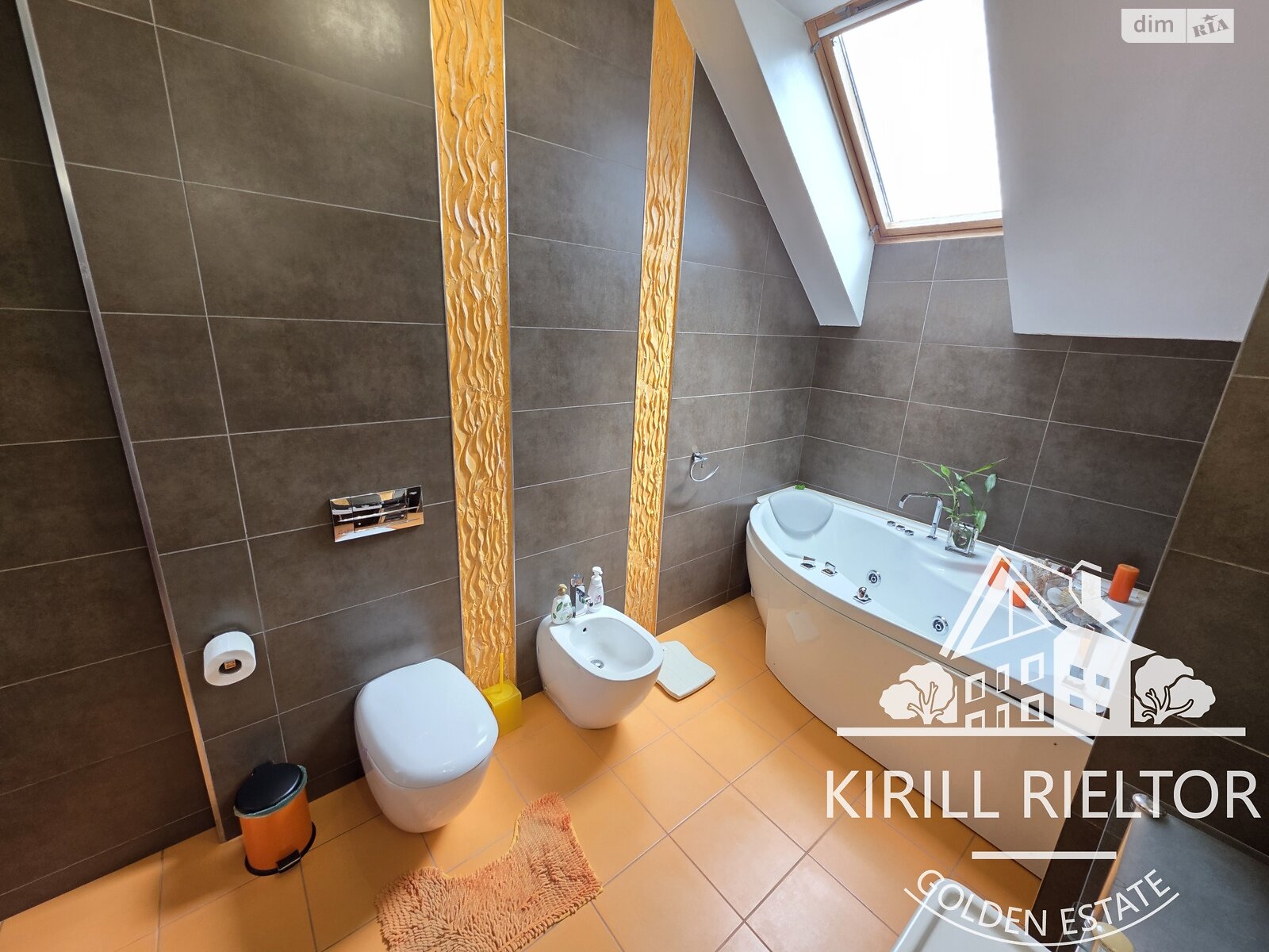 двухэтажный дом с гаражом, 162.9 кв. м, кирпич. Продажа в Слобожанском фото 1 двухэтажный дом с гаражом, 162.9 кв. м, кирпич. Продажа в Слобожанском фото 1