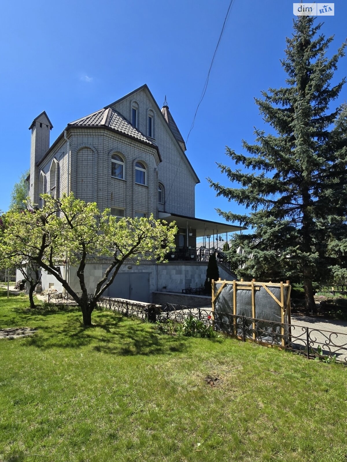 двоповерховий будинок з гаражем, 328.2 кв. м, цегла. Продаж у Слобожанському фото 1 двоповерховий будинок з гаражем, 328.2 кв. м, цегла. Продаж у Слобожанському фото 1