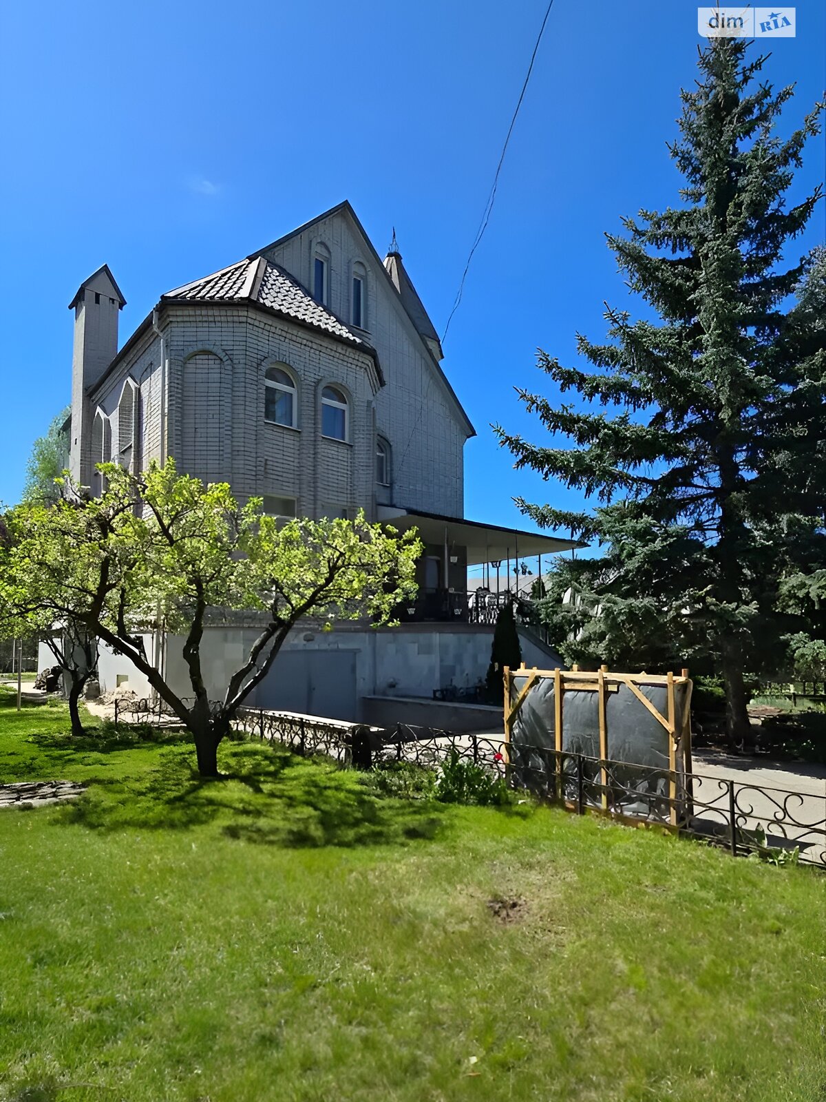 двухэтажный дом с гаражом, 200 кв. м, кирпич. Продажа в Слобожанском фото 1 двухэтажный дом с гаражом, 200 кв. м, кирпич. Продажа в Слобожанском фото 1