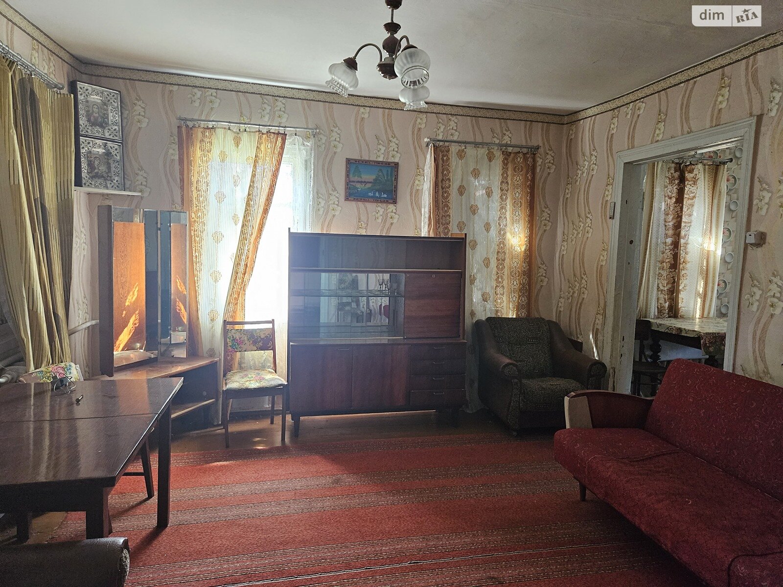 одноповерховий будинок з опаленням, 58 кв. м, глинобитний. Продаж у Смілі фото 1 одноповерховий будинок з опаленням, 58 кв. м, глинобитний. Продаж у Смілі фото 1