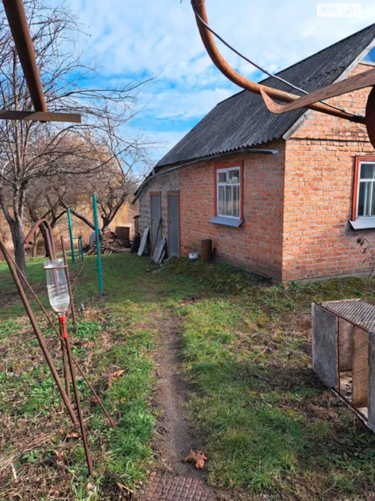 одноэтажный дом с отоплением, 55 кв. м, кирпич. Продажа в Смеле фото 1 одноэтажный дом с отоплением, 55 кв. м, кирпич. Продажа в Смеле фото 1