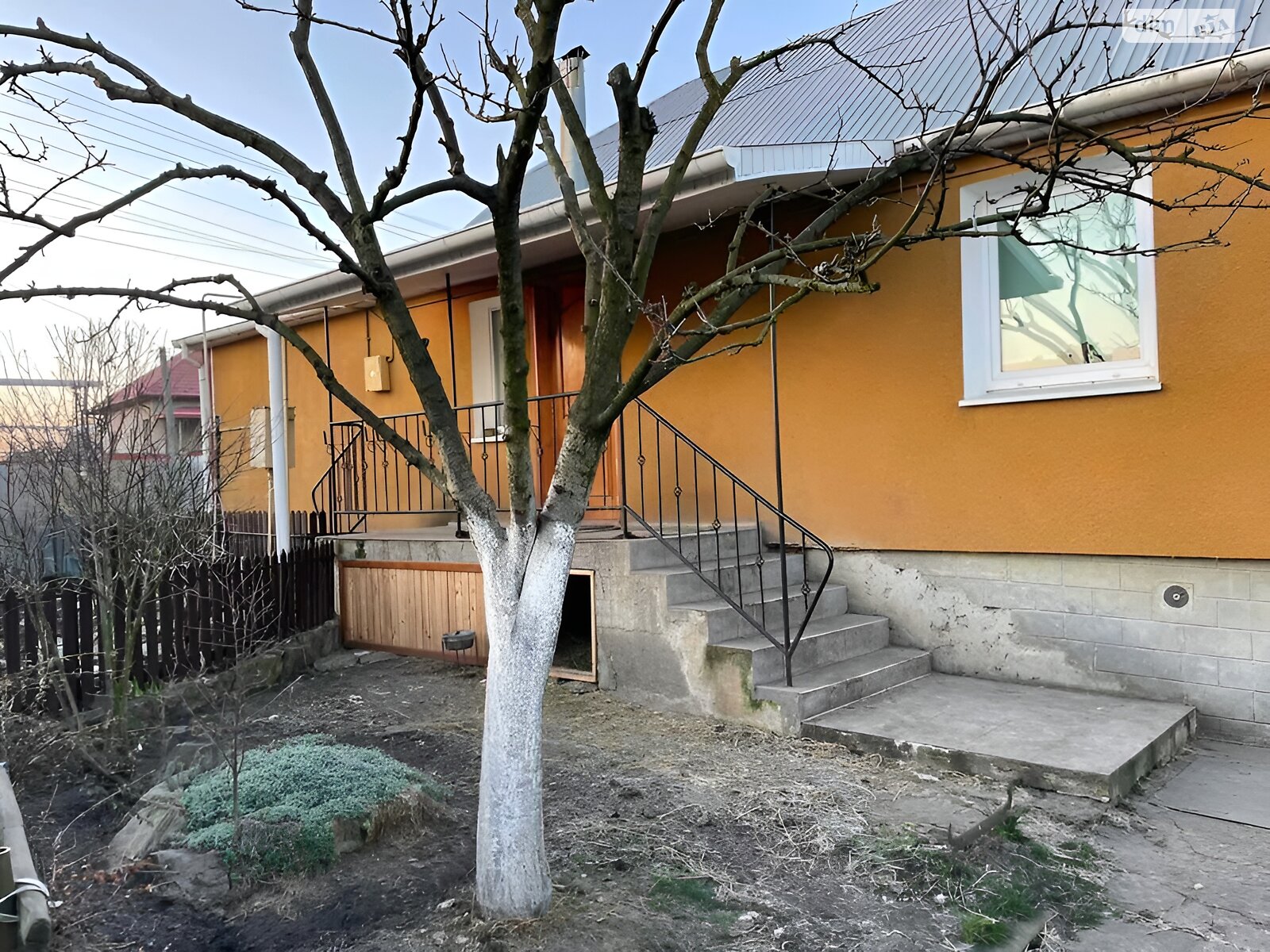 одноэтажный дом с гаражом, 130 кв. м, кирпич. Продажа в Смотриче фото 1 одноэтажный дом с гаражом, 130 кв. м, кирпич. Продажа в Смотриче фото 1