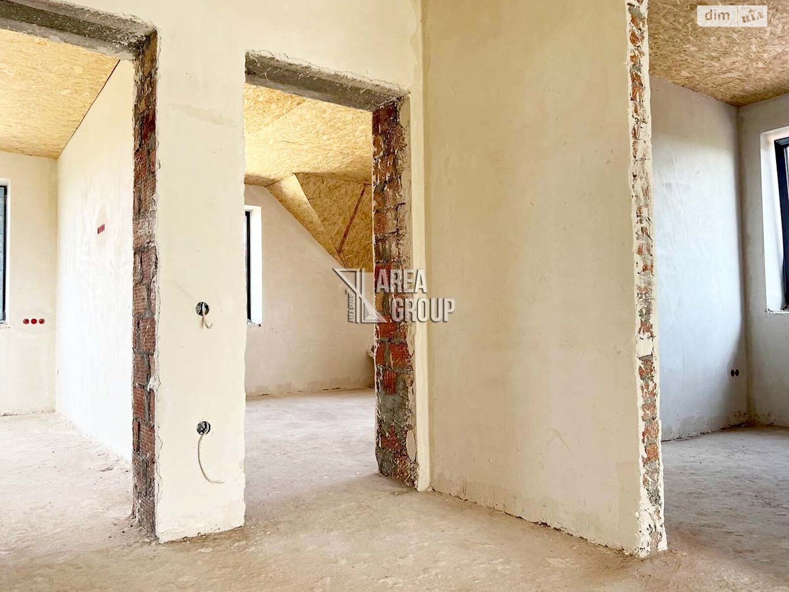двоповерховий будинок з гаражем, 224.6 кв. м, цегла. Продаж у Смотричі фото 1 двоповерховий будинок з гаражем, 224.6 кв. м, цегла. Продаж у Смотричі фото 1