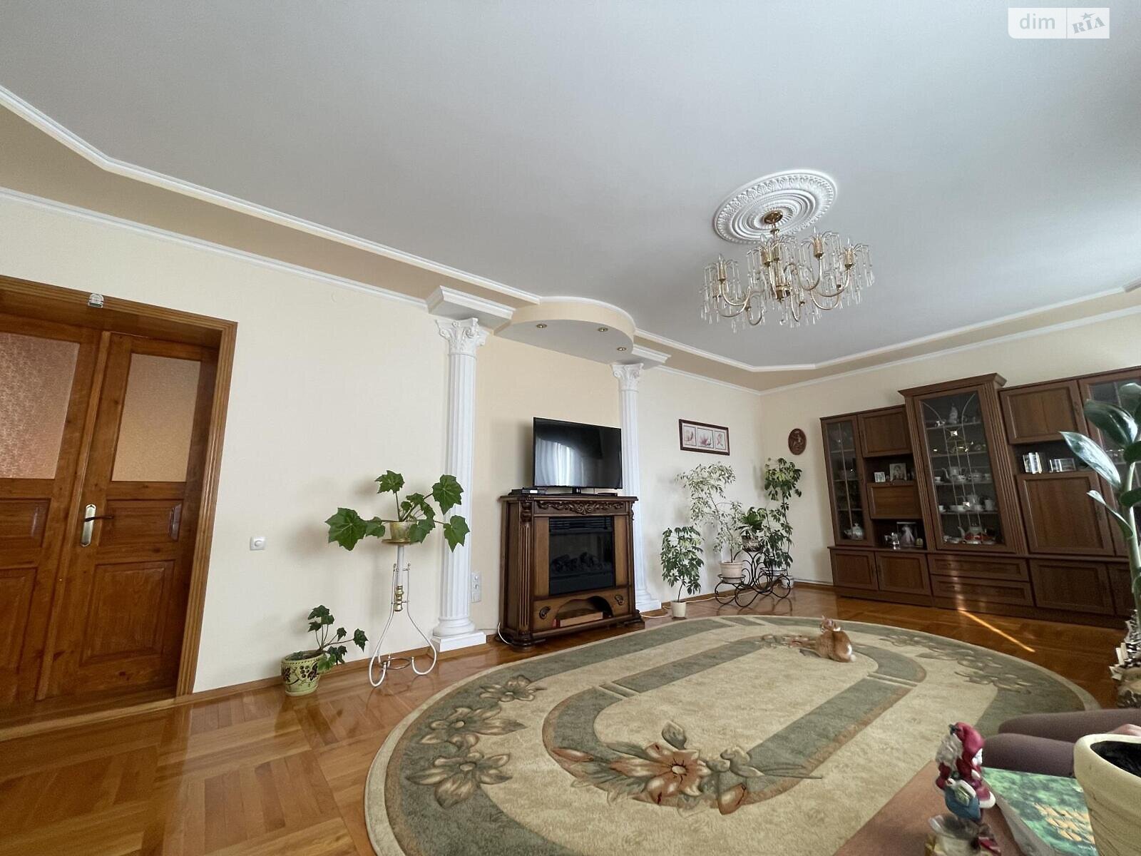 двоповерховий будинок, 232 кв. м, кирпич. Продаж у Смиківці фото 1