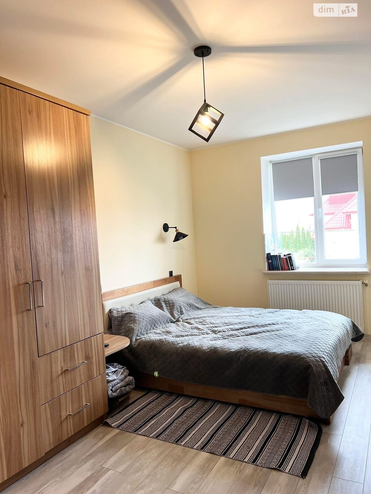 двоповерховий будинок з гаражем, 300 кв. м, цегла. Продаж у Смиківці фото 1 двоповерховий будинок з гаражем, 300 кв. м, цегла. Продаж у Смиківці фото 1