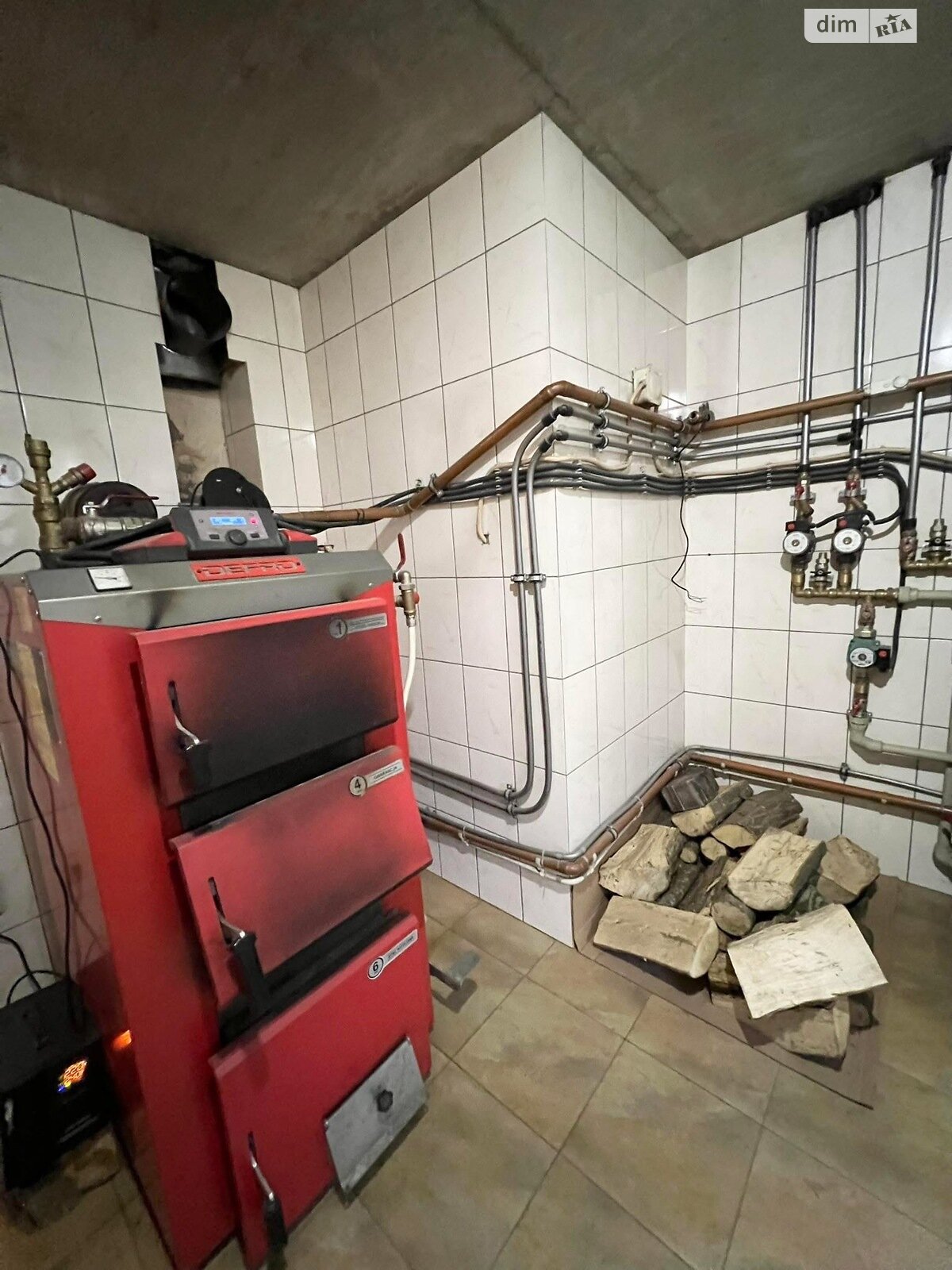 двоповерховий будинок з гаражем, 300 кв. м, цегла. Продаж у Смиківці фото 1 двоповерховий будинок з гаражем, 300 кв. м, цегла. Продаж у Смиківці фото 1