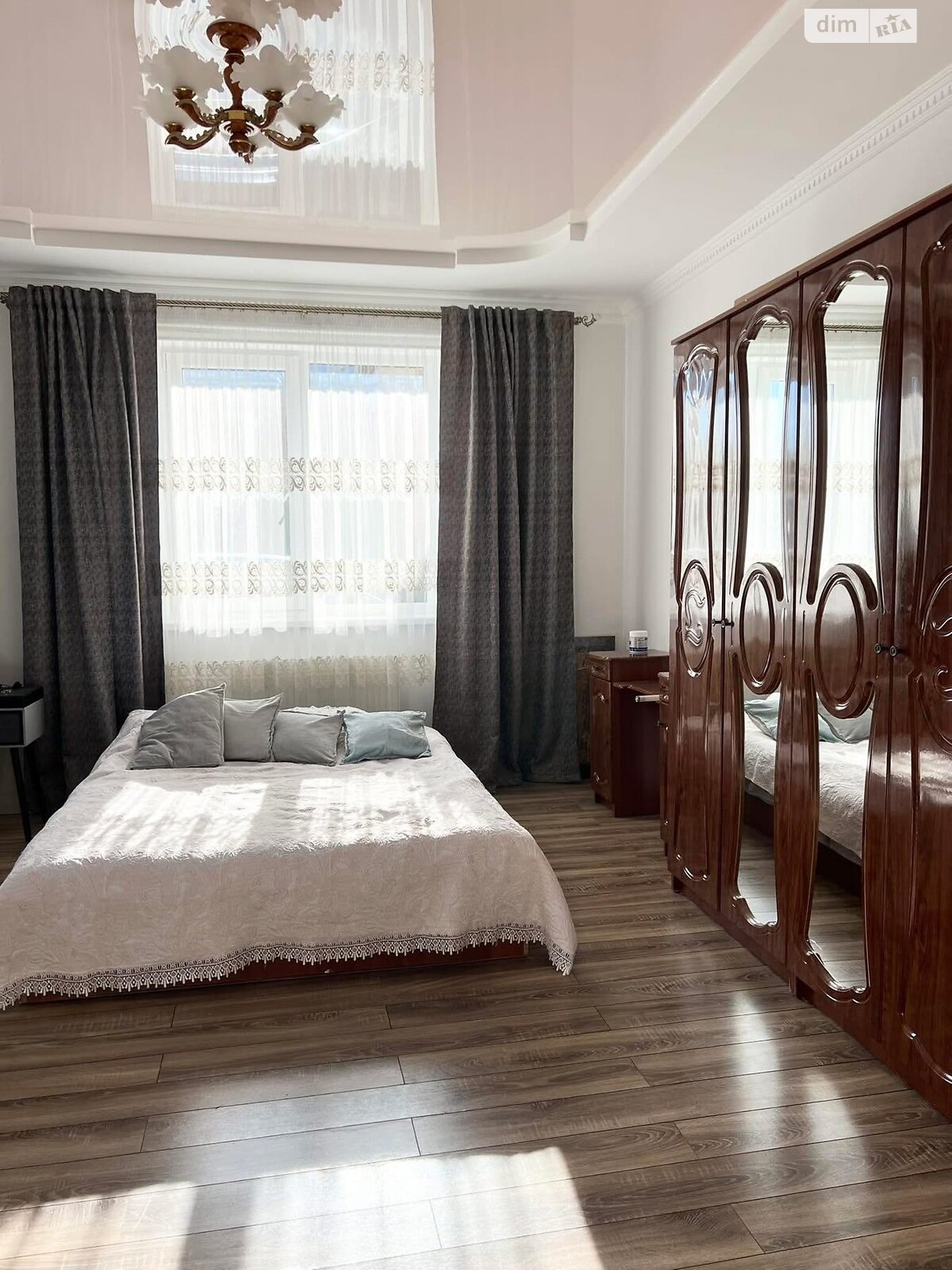 двухэтажный дом, 280 кв. м, кирпич. Продажа в Смыковцы фото 1 двухэтажный дом, 280 кв. м, кирпич. Продажа в Смыковцы фото 1