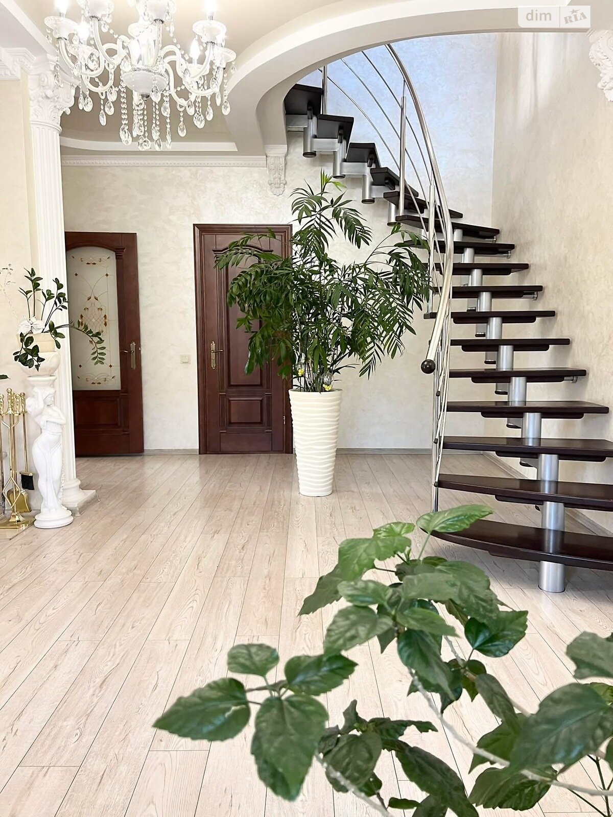 двухэтажный дом, 280 кв. м, кирпич. Продажа в Смыковцы фото 1 двухэтажный дом, 280 кв. м, кирпич. Продажа в Смыковцы фото 1