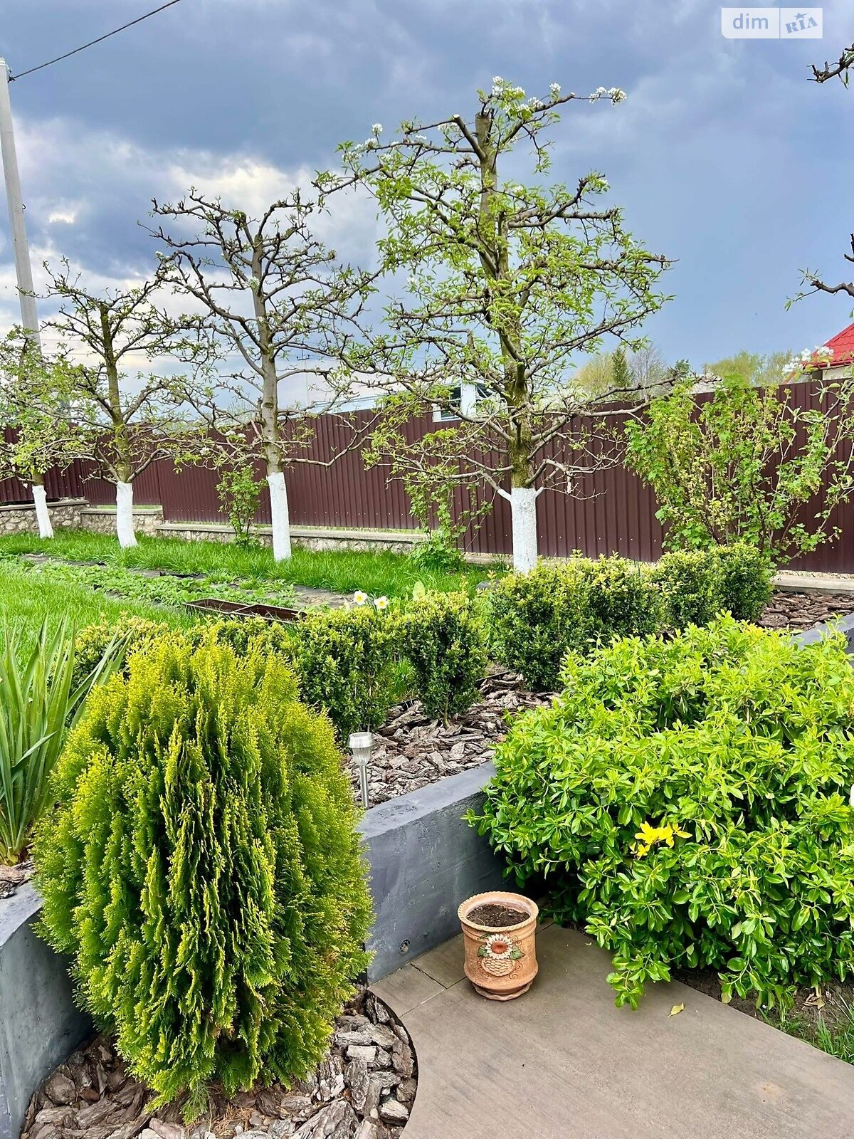 двухэтажный дом с гаражом, 300 кв. м, кирпич. Продажа в Смыковцы фото 1 двухэтажный дом с гаражом, 300 кв. м, кирпич. Продажа в Смыковцы фото 1