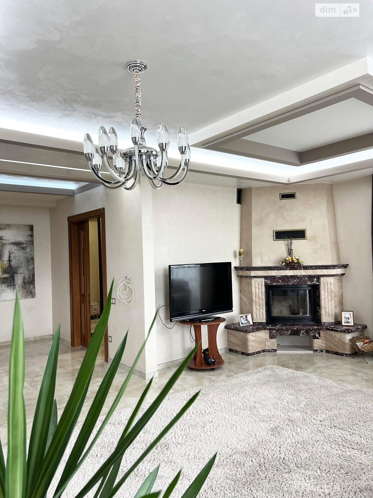 двухэтажный дом с гаражом, 300 кв. м, кирпич. Продажа в Смыковцы фото 1 двухэтажный дом с гаражом, 300 кв. м, кирпич. Продажа в Смыковцы фото 1