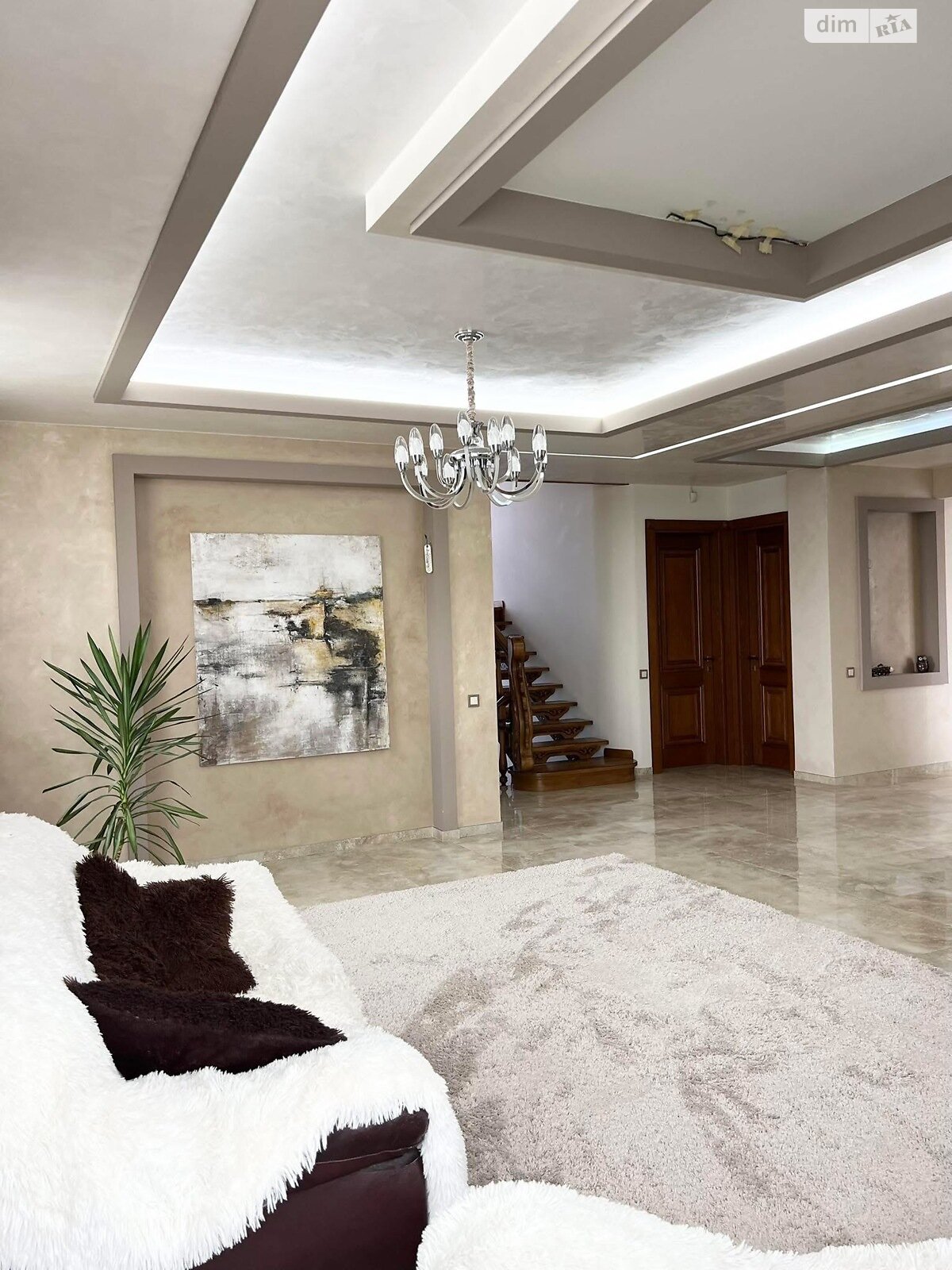 двухэтажный дом с гаражом, 300 кв. м, кирпич. Продажа в Смыковцы фото 1 двухэтажный дом с гаражом, 300 кв. м, кирпич. Продажа в Смыковцы фото 1