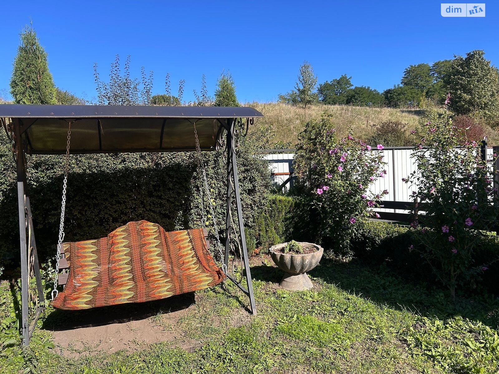 двоповерховий будинок з меблями, 120 кв. м, зруб. Продаж у Смиківці фото 1