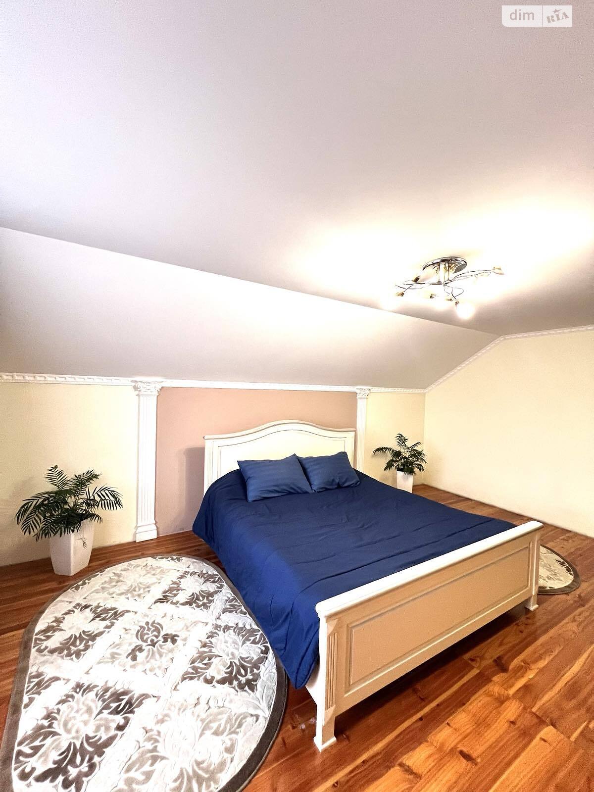 двоповерховий будинок, 280 кв. м, кирпич. Продаж у Смиківці фото 1 двоповерховий будинок, 280 кв. м, кирпич. Продаж у Смиківці фото 1