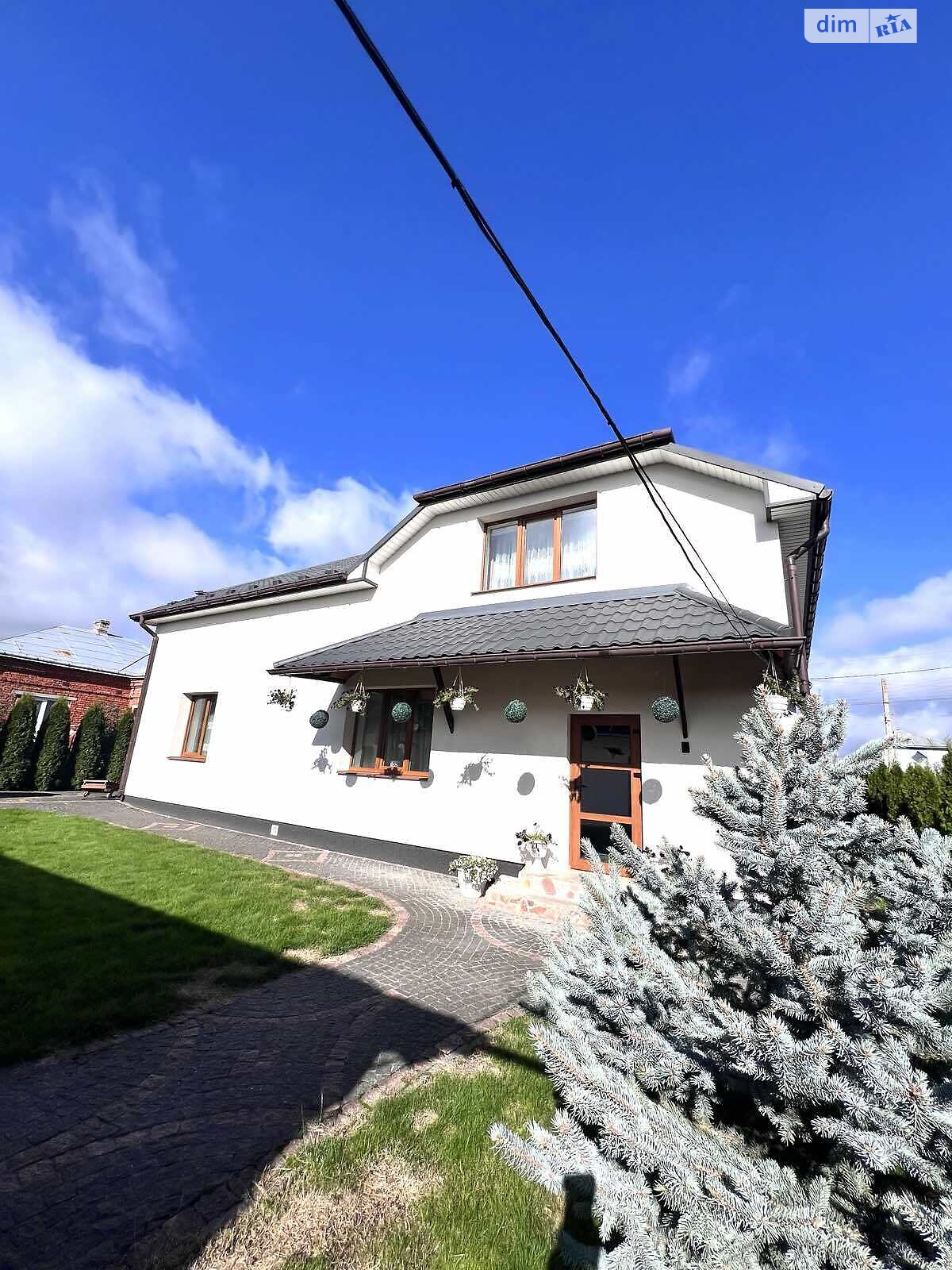 двоповерховий будинок, 280 кв. м, кирпич. Продаж у Смиківці фото 1 двоповерховий будинок, 280 кв. м, кирпич. Продаж у Смиківці фото 1