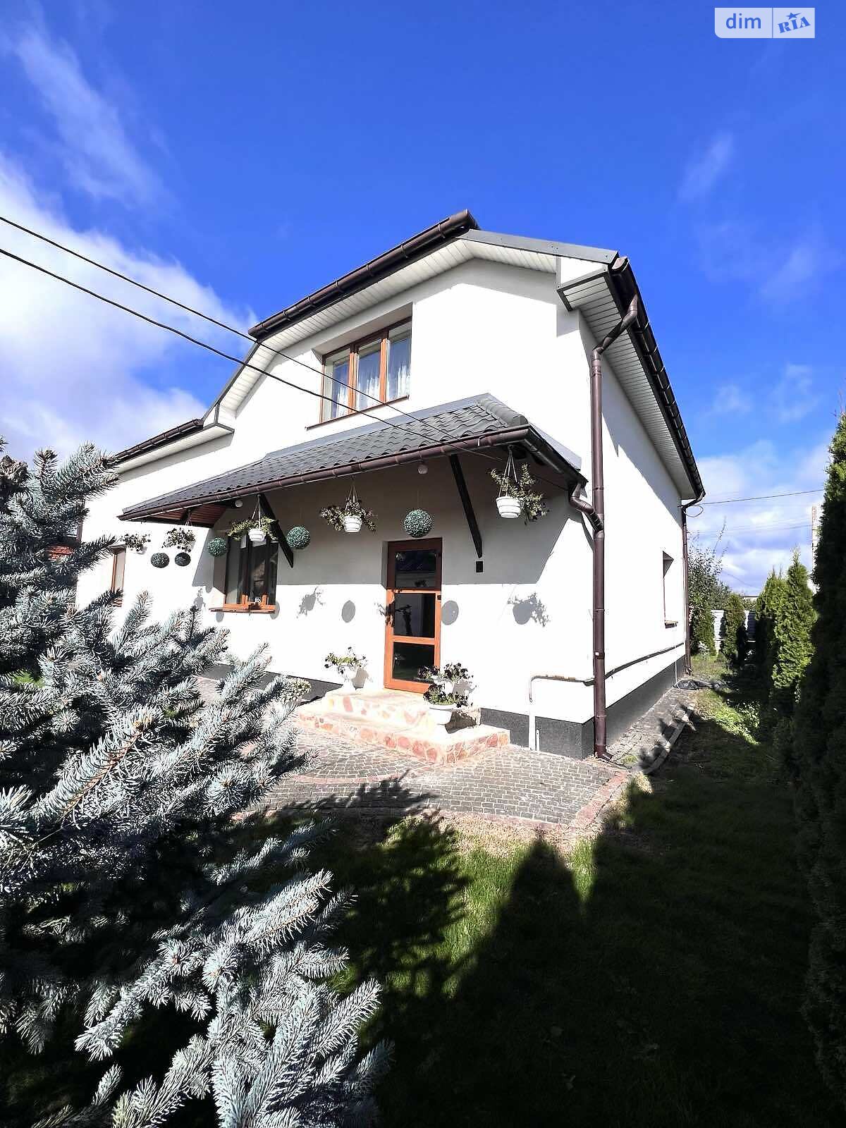 двоповерховий будинок, 280 кв. м, кирпич. Продаж у Смиківці фото 1 двоповерховий будинок, 280 кв. м, кирпич. Продаж у Смиківці фото 1