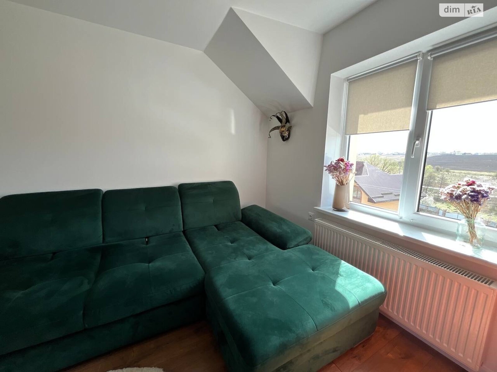 двоповерховий будинок з гаражем, 180 кв. м, цегла. Продаж у Смиківці фото 1 двоповерховий будинок з гаражем, 180 кв. м, цегла. Продаж у Смиківці фото 1