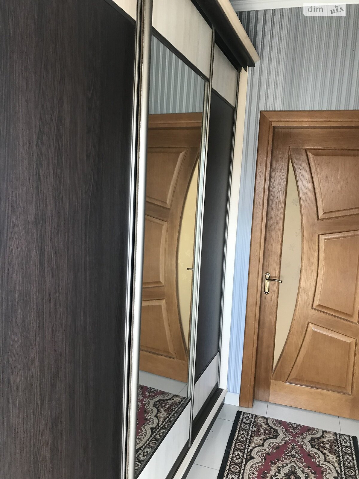 двоповерховий будинок з балконом, 180 кв. м, цегла. Продаж у Смиківці фото 1 двоповерховий будинок з балконом, 180 кв. м, цегла. Продаж у Смиківці фото 1