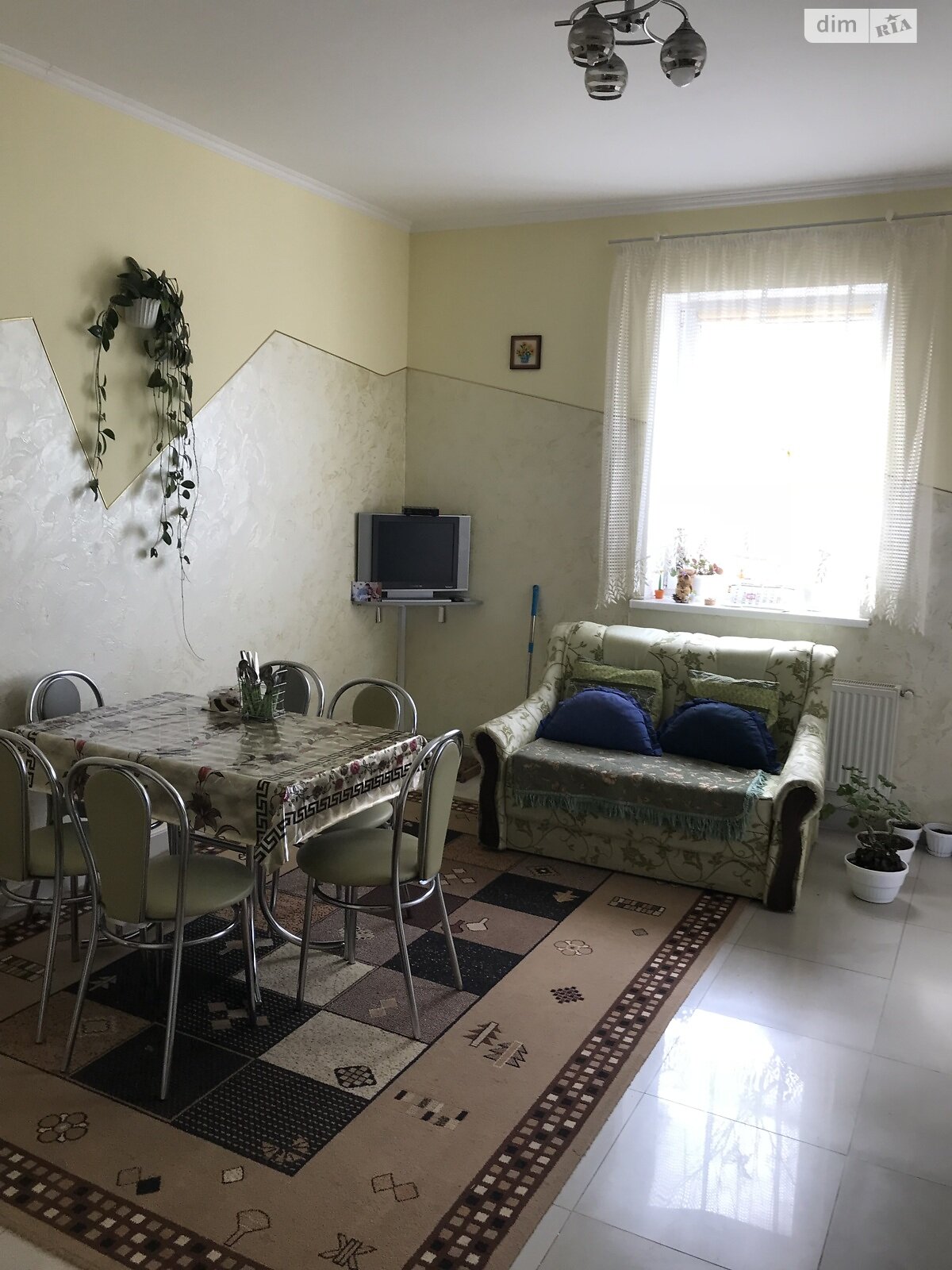 двоповерховий будинок з балконом, 180 кв. м, цегла. Продаж у Смиківці фото 1 двоповерховий будинок з балконом, 180 кв. м, цегла. Продаж у Смиківці фото 1