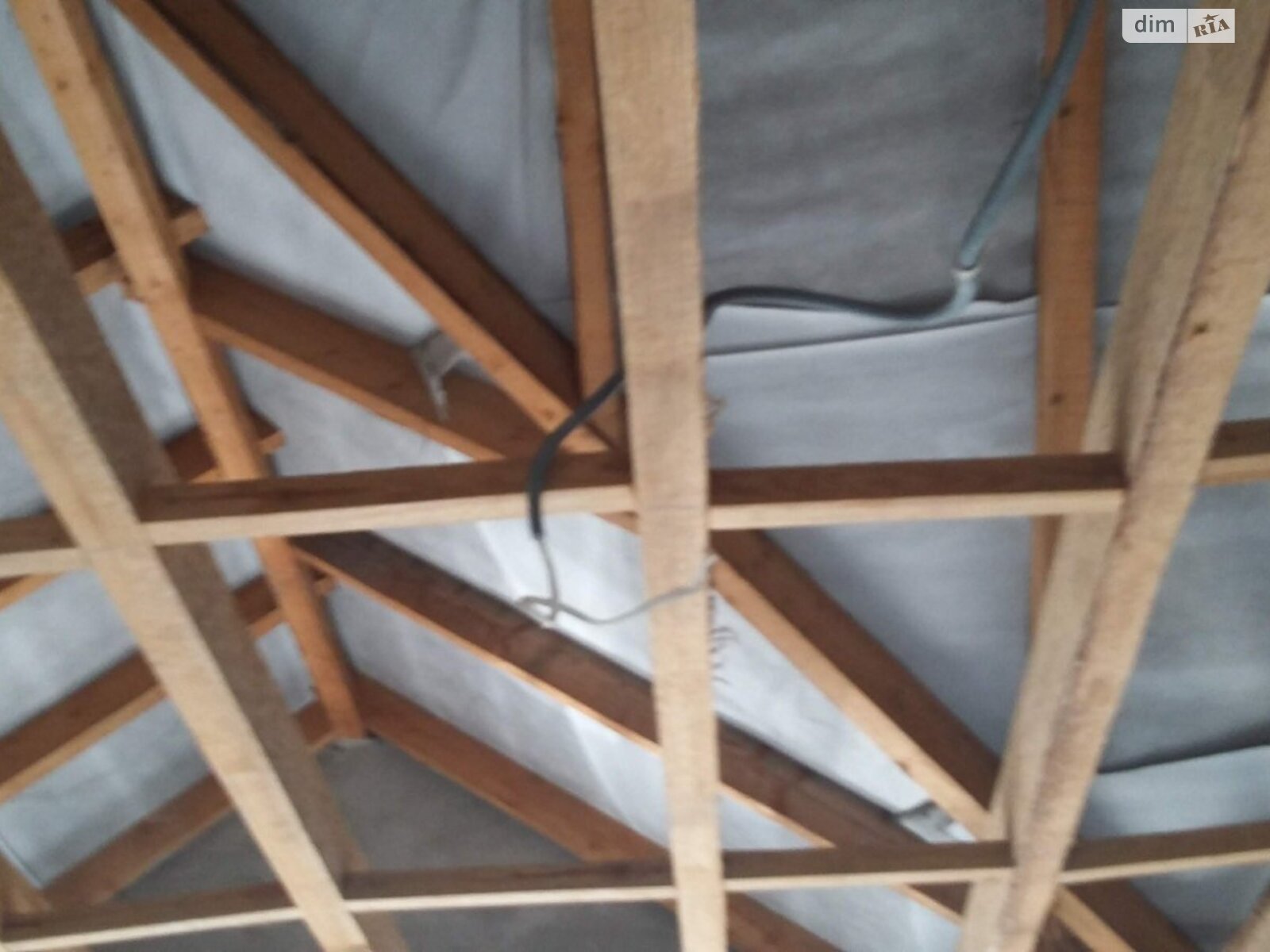 трехэтажный дом с гаражом, 525 кв. м, кирпич. Продажа в Смыковцы фото 1