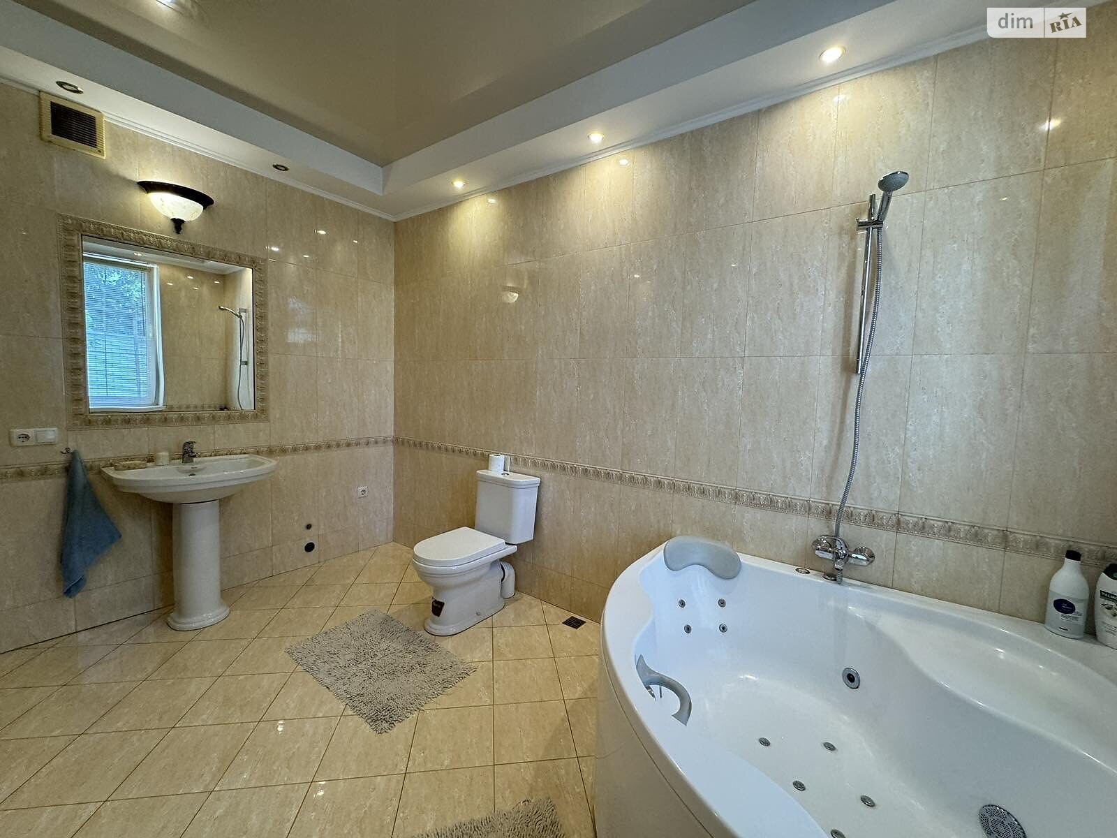 двухэтажный дом, 201.2 кв. м, газобетон. Продажа в Софиевской Борщаговке фото 1 двухэтажный дом, 201.2 кв. м, газобетон. Продажа в Софиевской Борщаговке фото 1