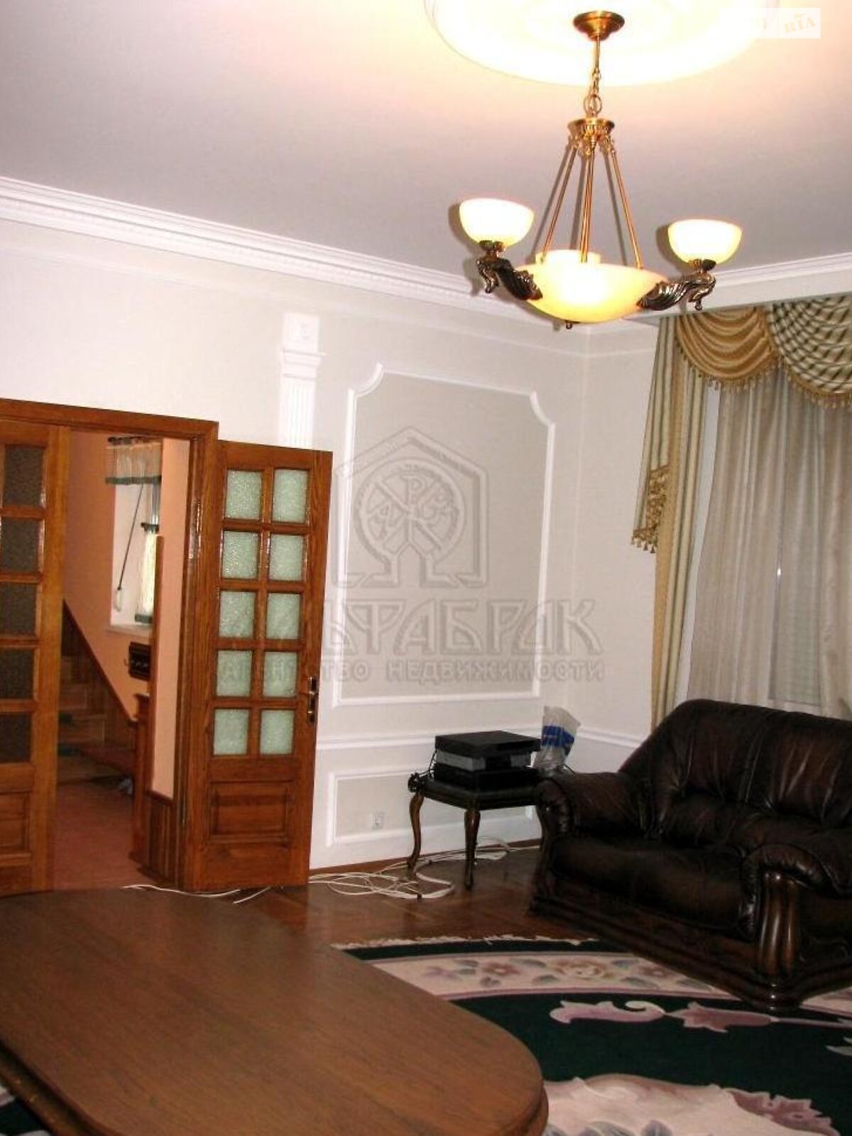 трехэтажный дом, 347.5 кв. м, кирпич. Продажа в Софиевской Борщаговке фото 1 трехэтажный дом, 347.5 кв. м, кирпич. Продажа в Софиевской Борщаговке фото 1