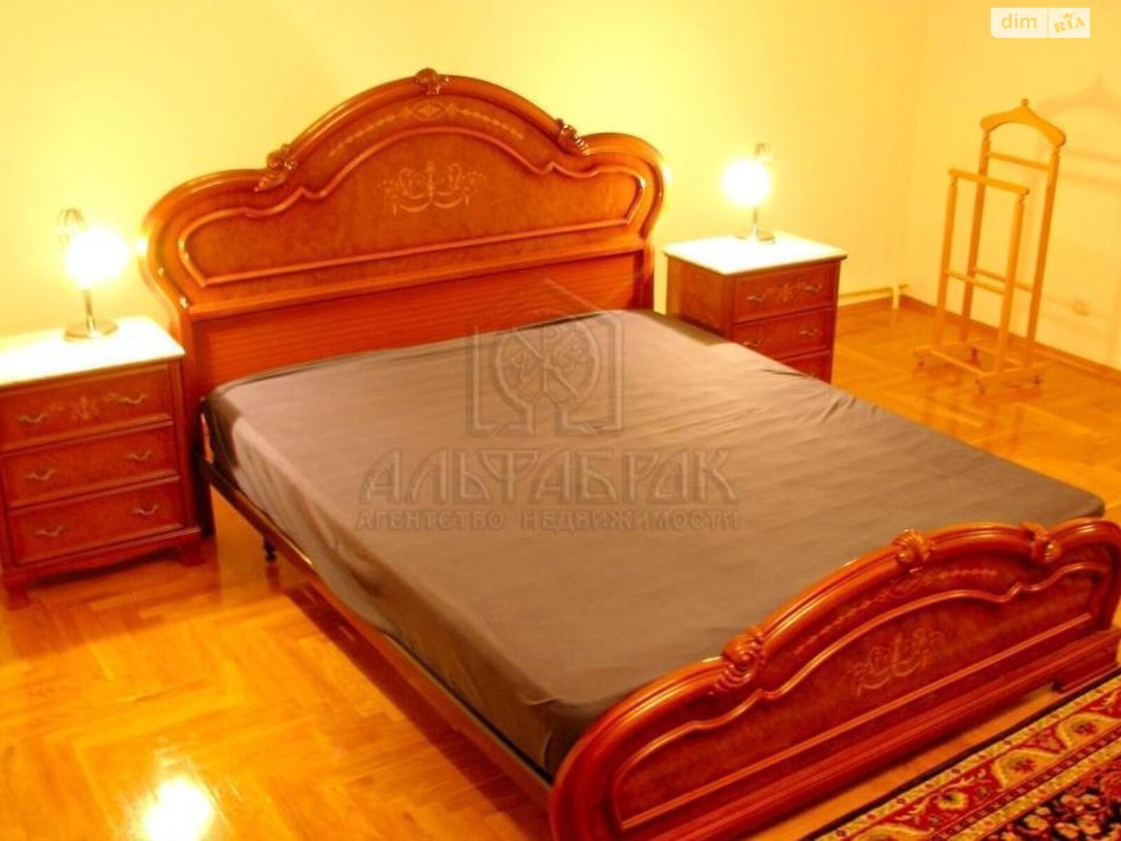 трехэтажный дом, 347.5 кв. м, кирпич. Продажа в Софиевской Борщаговке фото 1 трехэтажный дом, 347.5 кв. м, кирпич. Продажа в Софиевской Борщаговке фото 1
