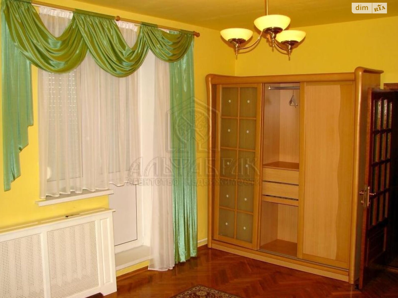 трехэтажный дом, 347.5 кв. м, кирпич. Продажа в Софиевской Борщаговке фото 1 трехэтажный дом, 347.5 кв. м, кирпич. Продажа в Софиевской Борщаговке фото 1