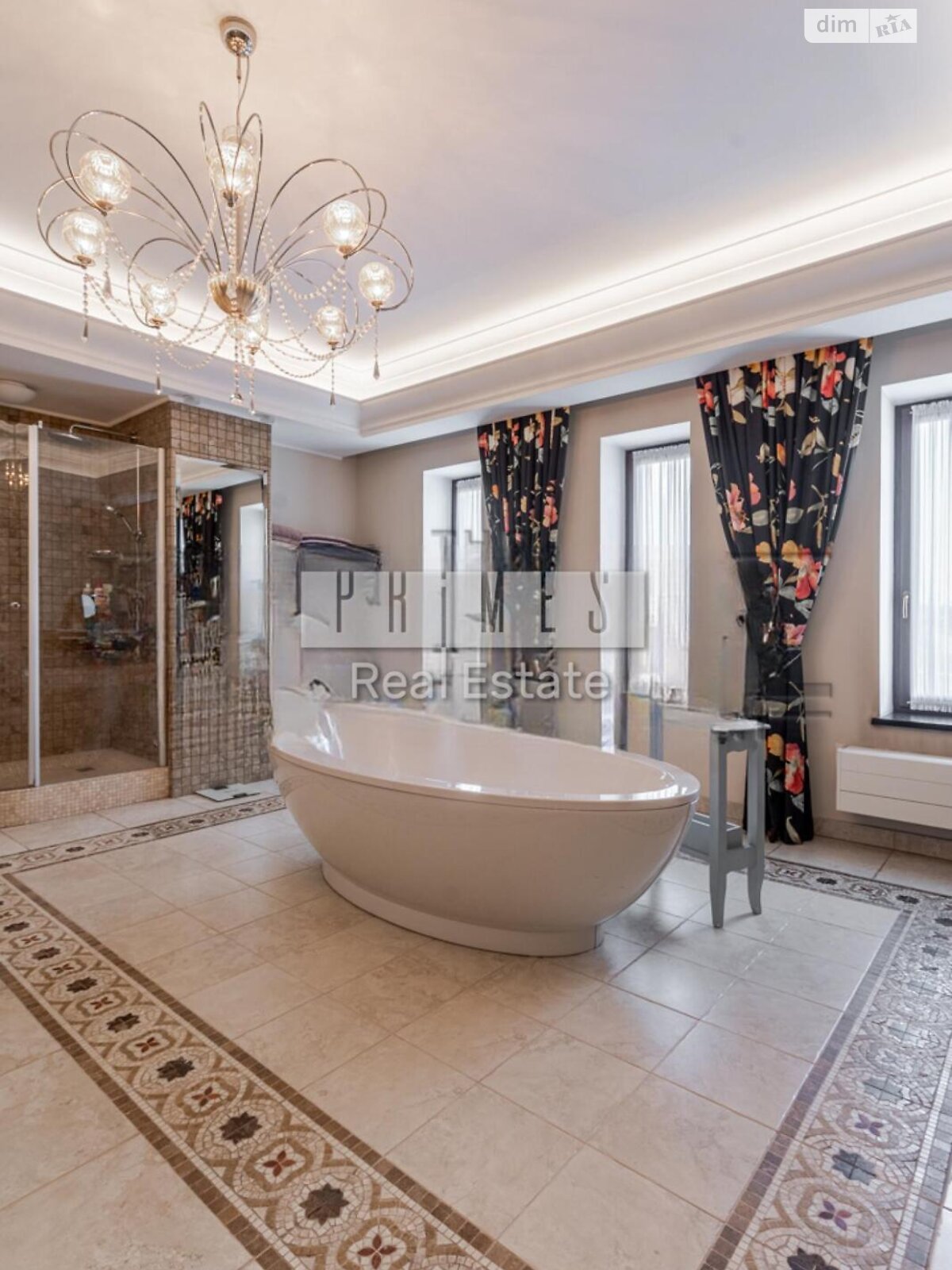 трехэтажный дом с верандой, 1164.5 кв. м, кирпич. Продажа в Софиевской Борщаговке фото 1 трехэтажный дом с верандой, 1164.5 кв. м, кирпич. Продажа в Софиевской Борщаговке фото 1