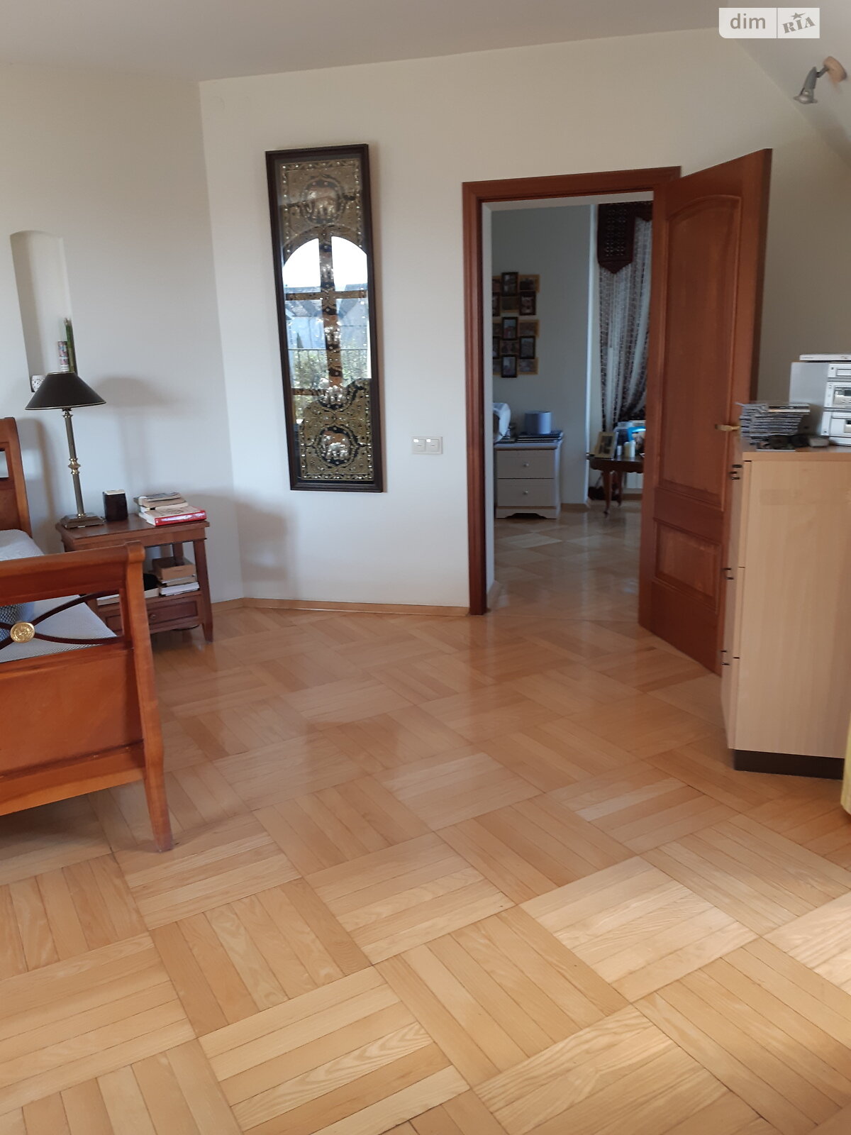 трехэтажный дом с верандой, 410 кв. м, кирпич. Продажа в Софиевской Борщаговке фото 1 трехэтажный дом с верандой, 410 кв. м, кирпич. Продажа в Софиевской Борщаговке фото 1