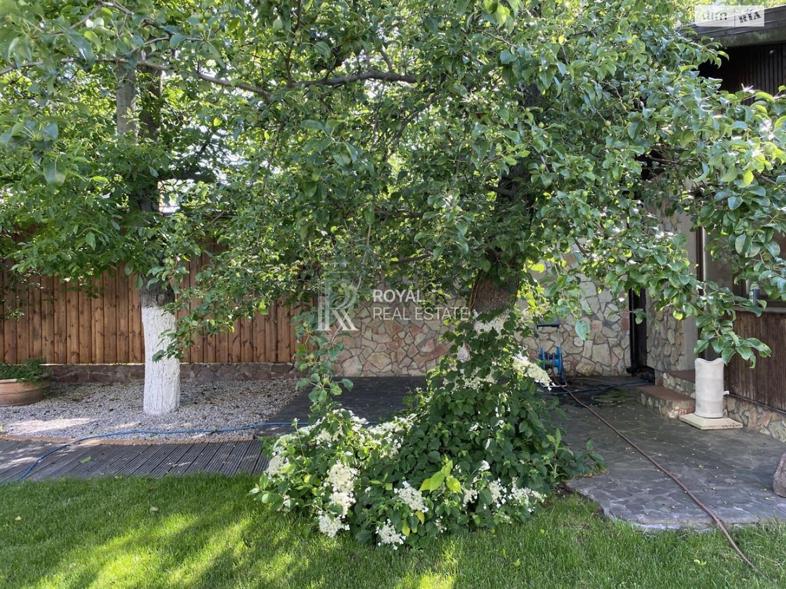 двоповерховий будинок з верандою, 291 кв. м, кирпич. Продаж у Софіївській Борщагівці фото 1 двоповерховий будинок з верандою, 291 кв. м, кирпич. Продаж у Софіївській Борщагівці фото 1