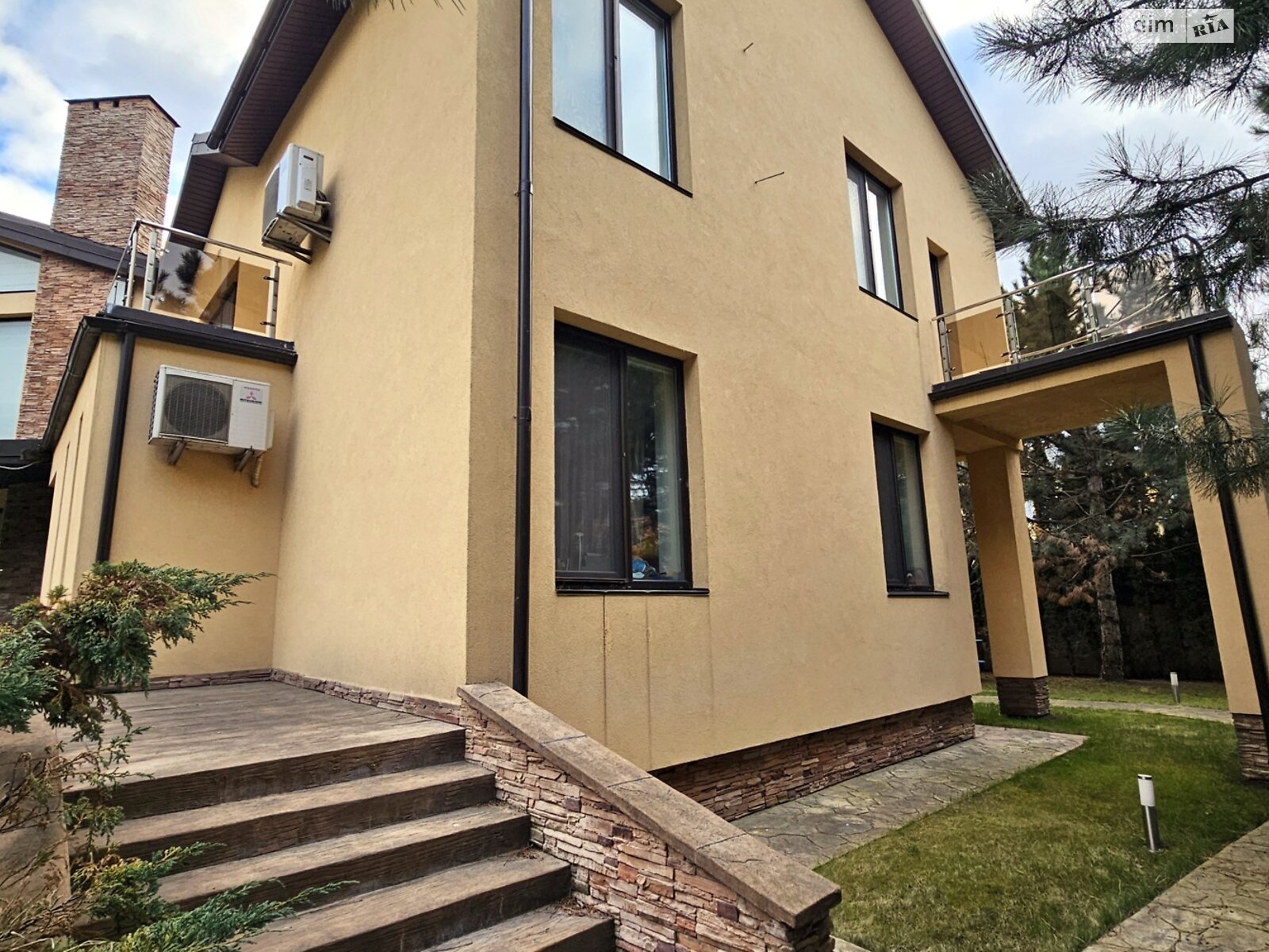 двоповерховий будинок з гаражем, 554 кв. м, цегла. Продаж у Софіївській Борщагівці фото 1 двоповерховий будинок з гаражем, 554 кв. м, цегла. Продаж у Софіївській Борщагівці фото 1