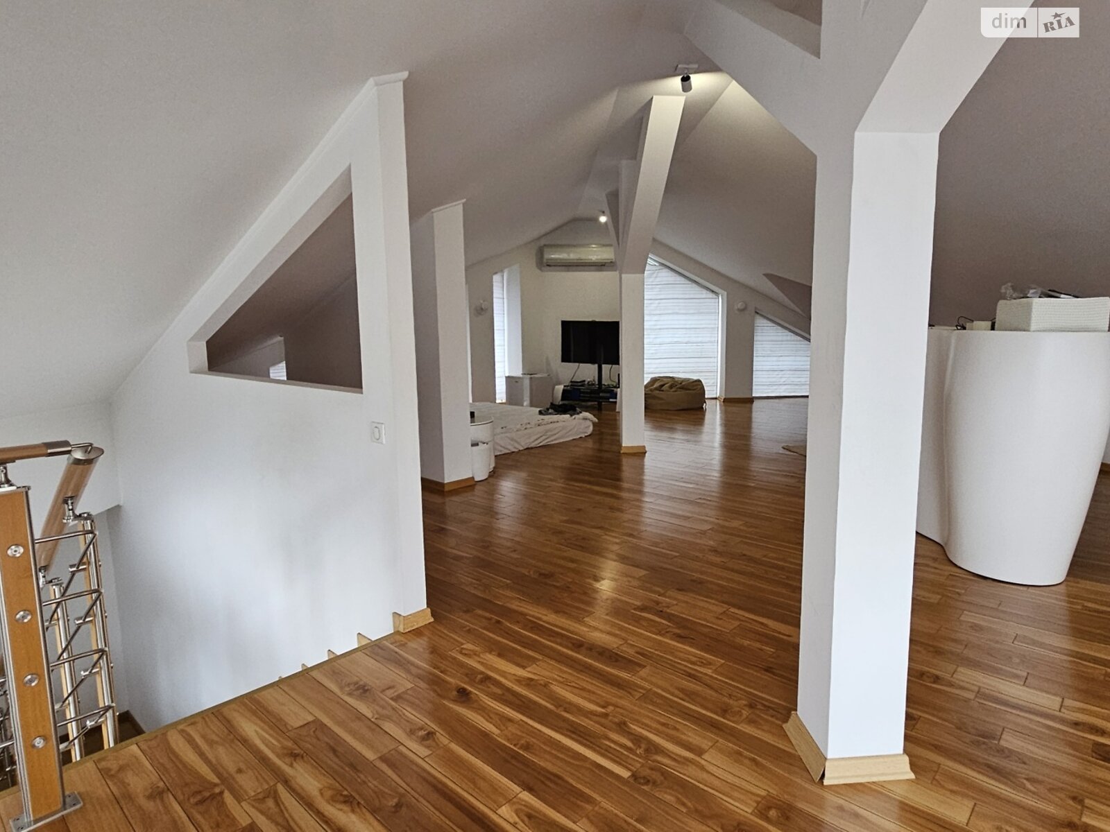 двоповерховий будинок з гаражем, 554 кв. м, цегла. Продаж у Софіївській Борщагівці фото 1 двоповерховий будинок з гаражем, 554 кв. м, цегла. Продаж у Софіївській Борщагівці фото 1