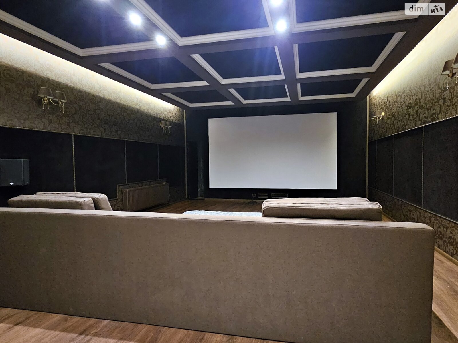 двоповерховий будинок з гаражем, 554 кв. м, цегла. Продаж у Софіївській Борщагівці фото 1 двоповерховий будинок з гаражем, 554 кв. м, цегла. Продаж у Софіївській Борщагівці фото 1