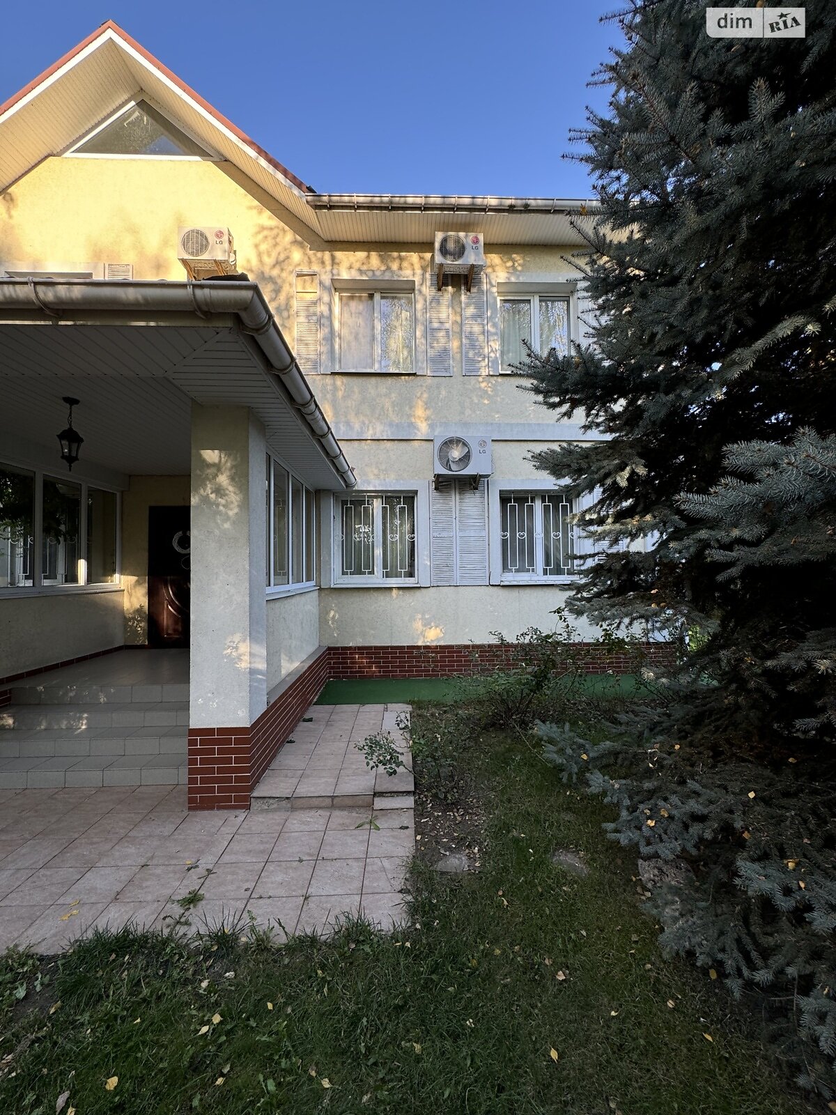трехэтажный дом с гаражом, 471.6 кв. м, кирпич. Продажа в Софиевской Борщаговке фото 1 трехэтажный дом с гаражом, 471.6 кв. м, кирпич. Продажа в Софиевской Борщаговке фото 1